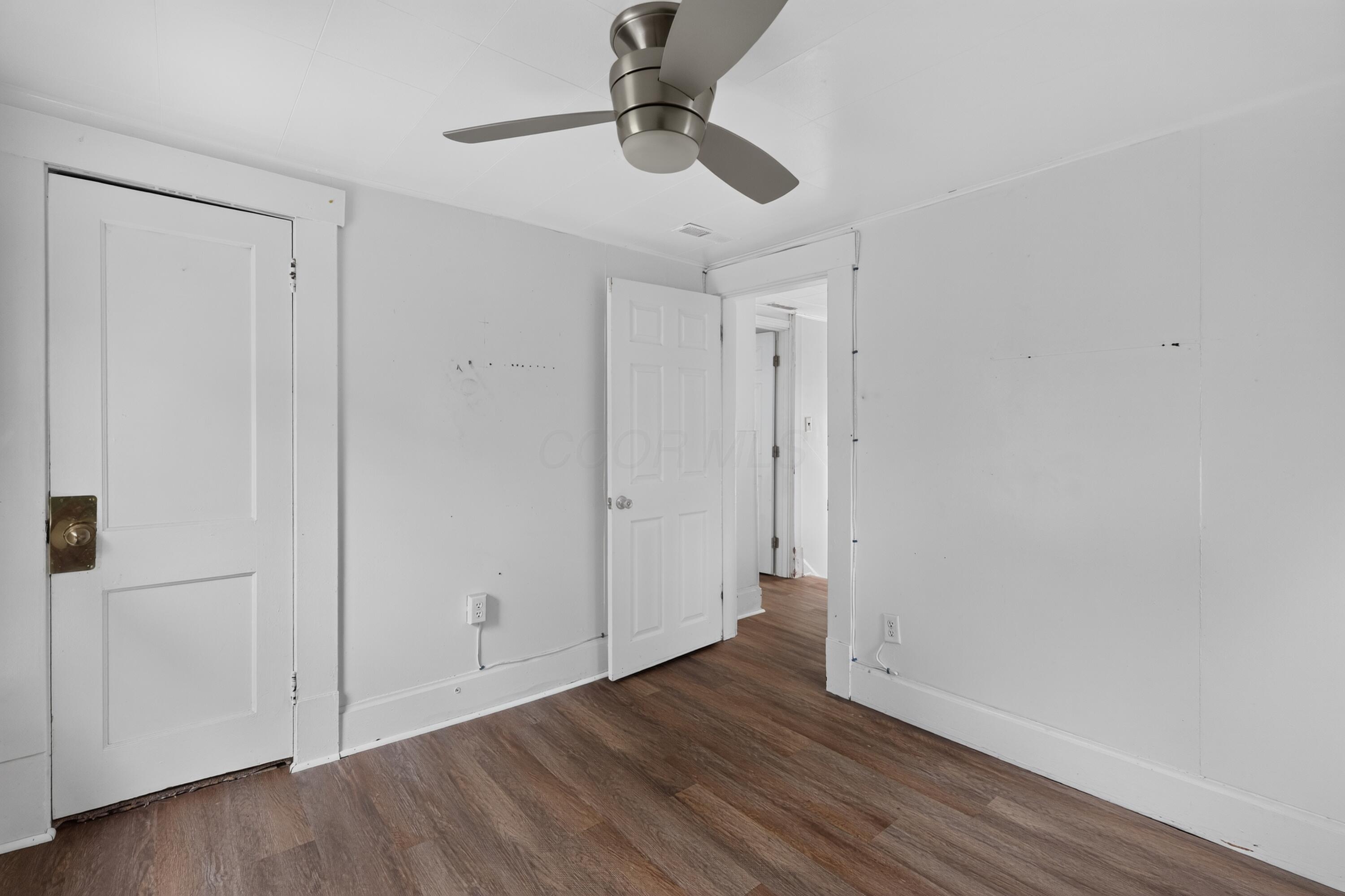 2614 Berrell Avenue Property Photo 9