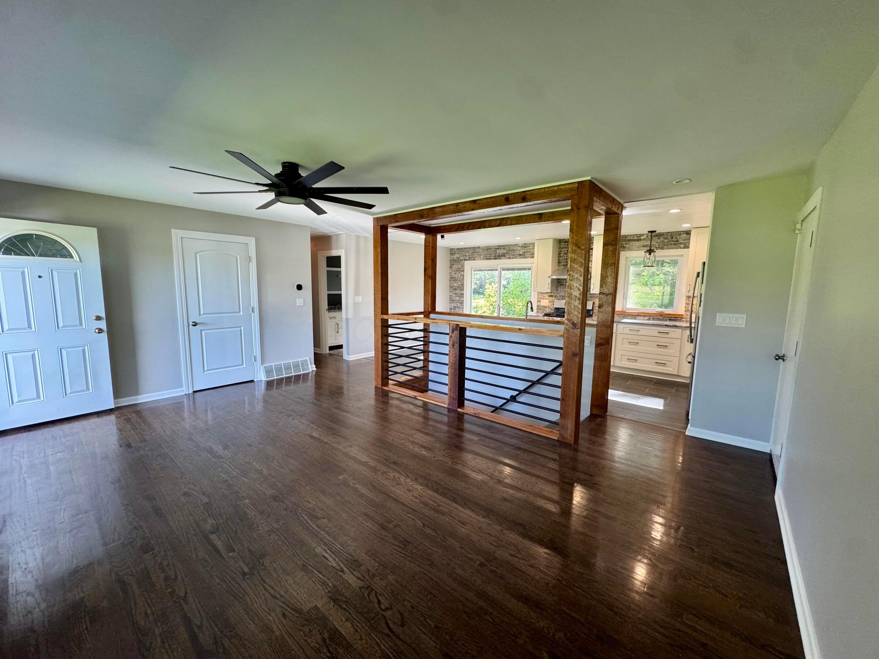 8909 Peter Hoover Road Property Photo 7