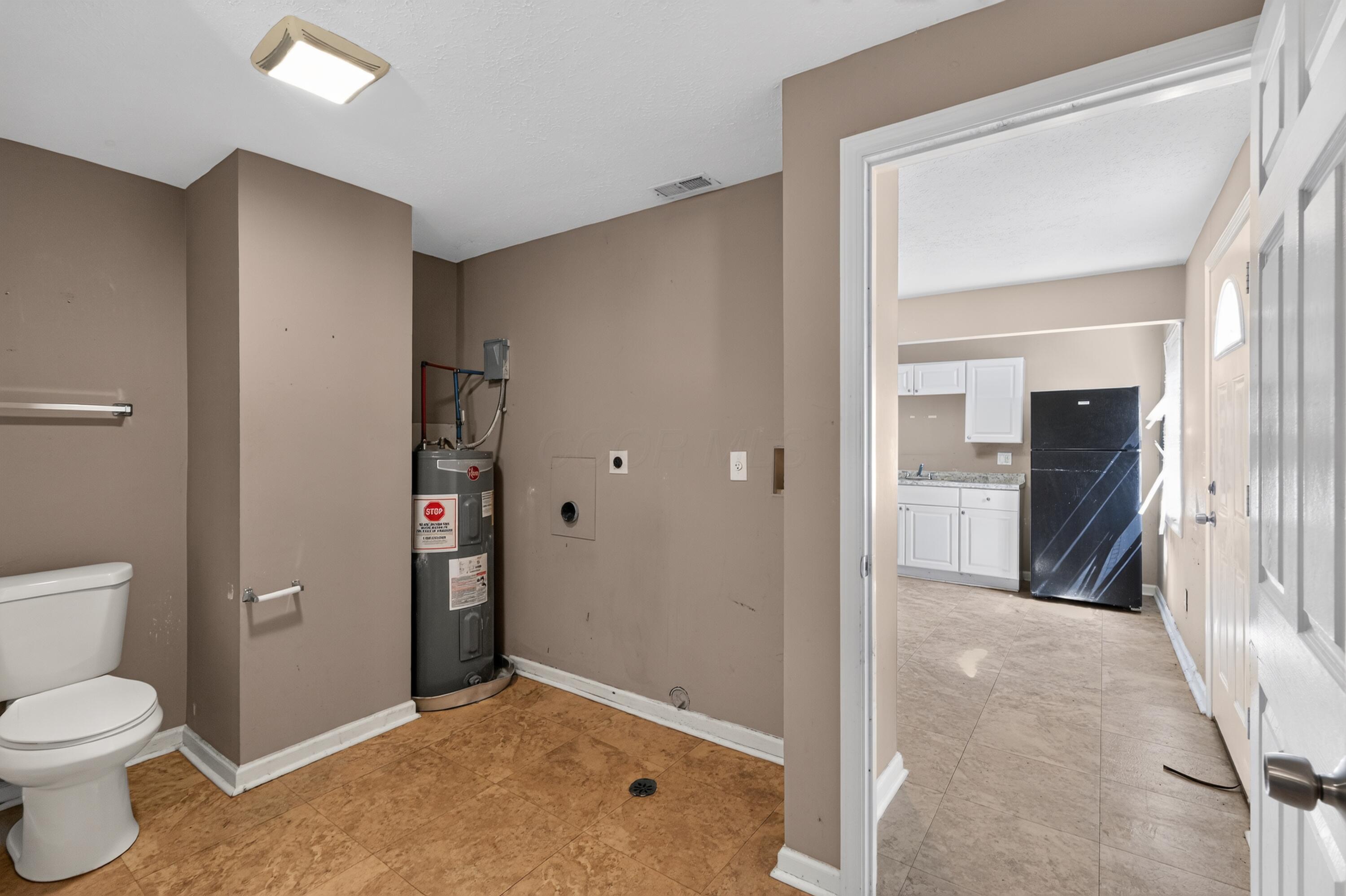 2183 Safford Avenue Property Photo 14