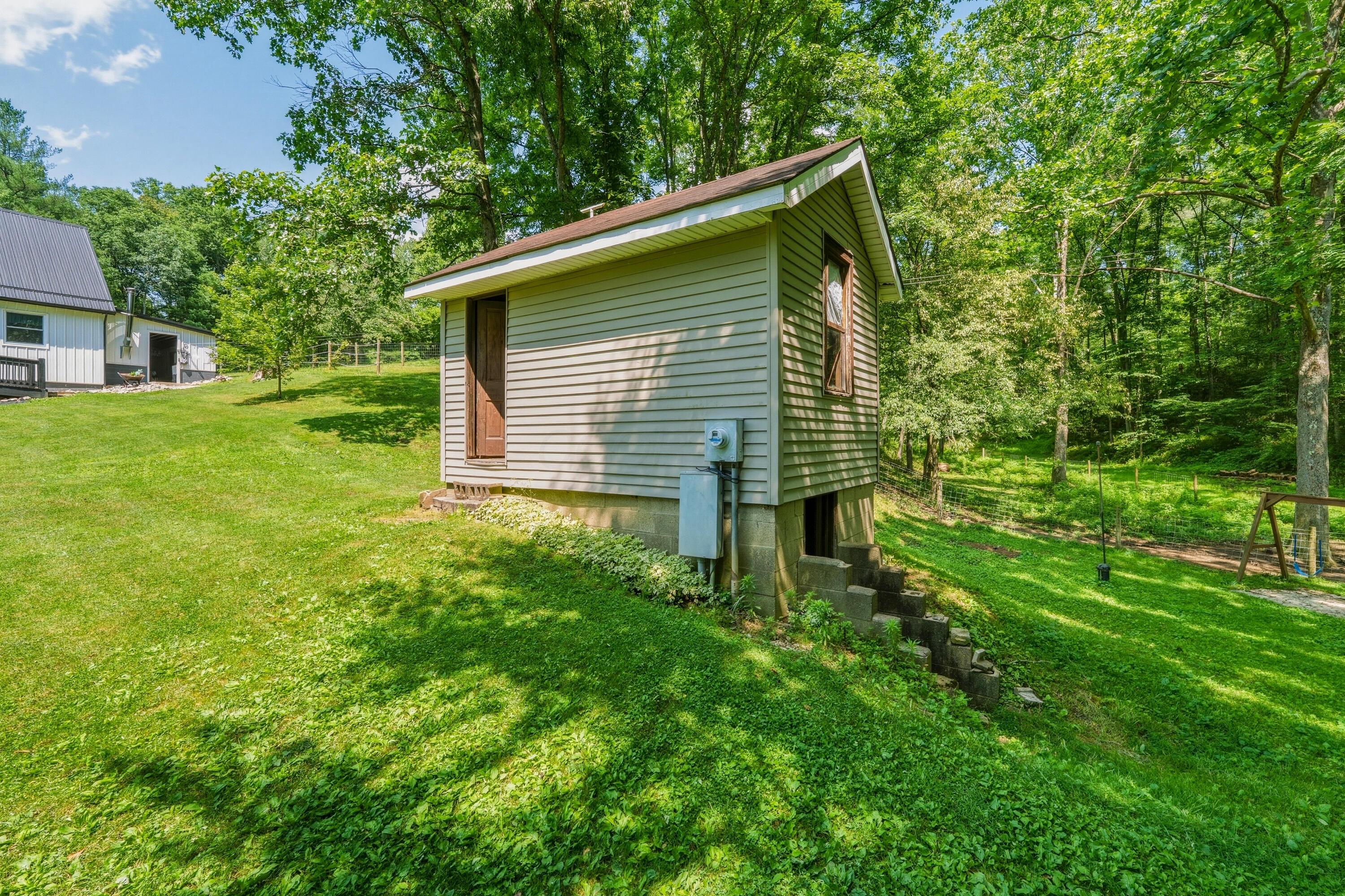 65087 Rowland Road Property Photo 21