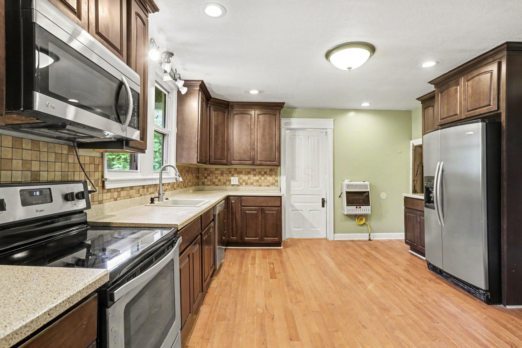 4016 State Route 546 Property Photo 11