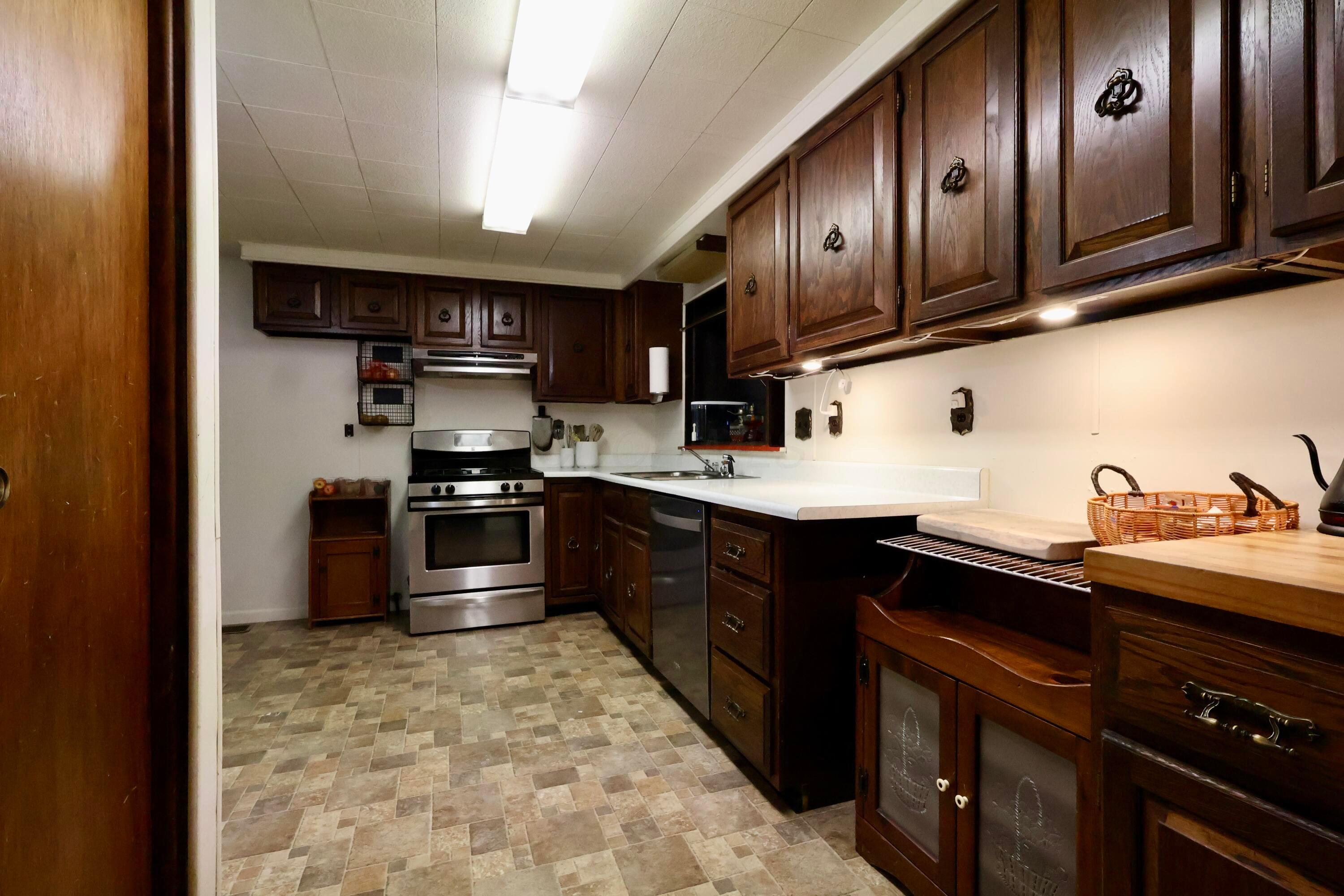 149 Dunmore Road Property Photo 7