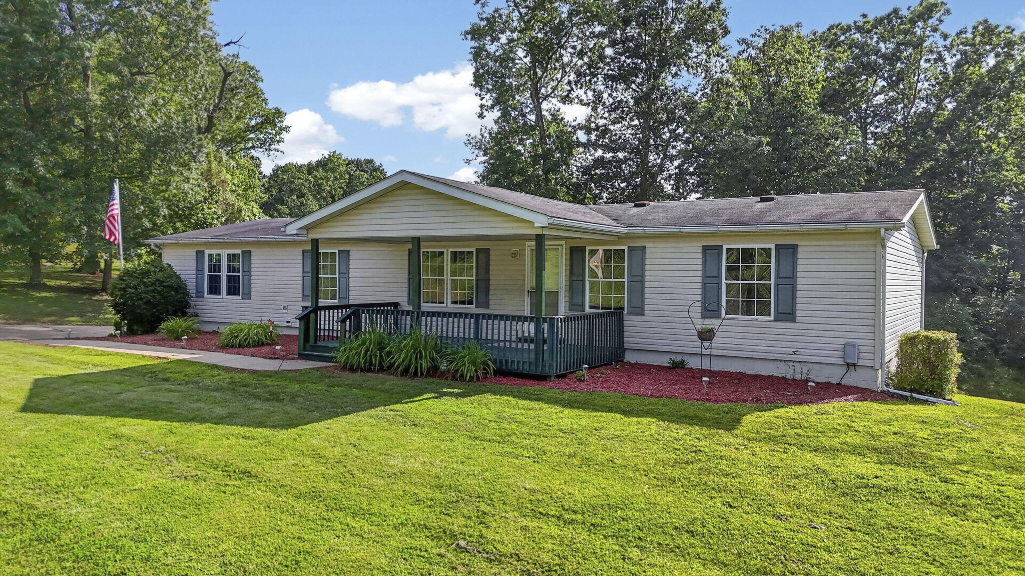 56877 Skyline Drive Property Photo 1