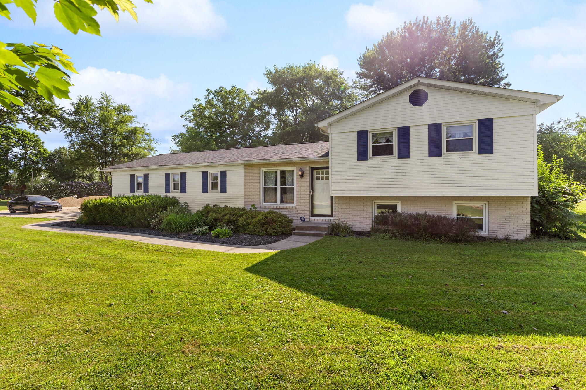 5154 Carnes Road Property Photo 2