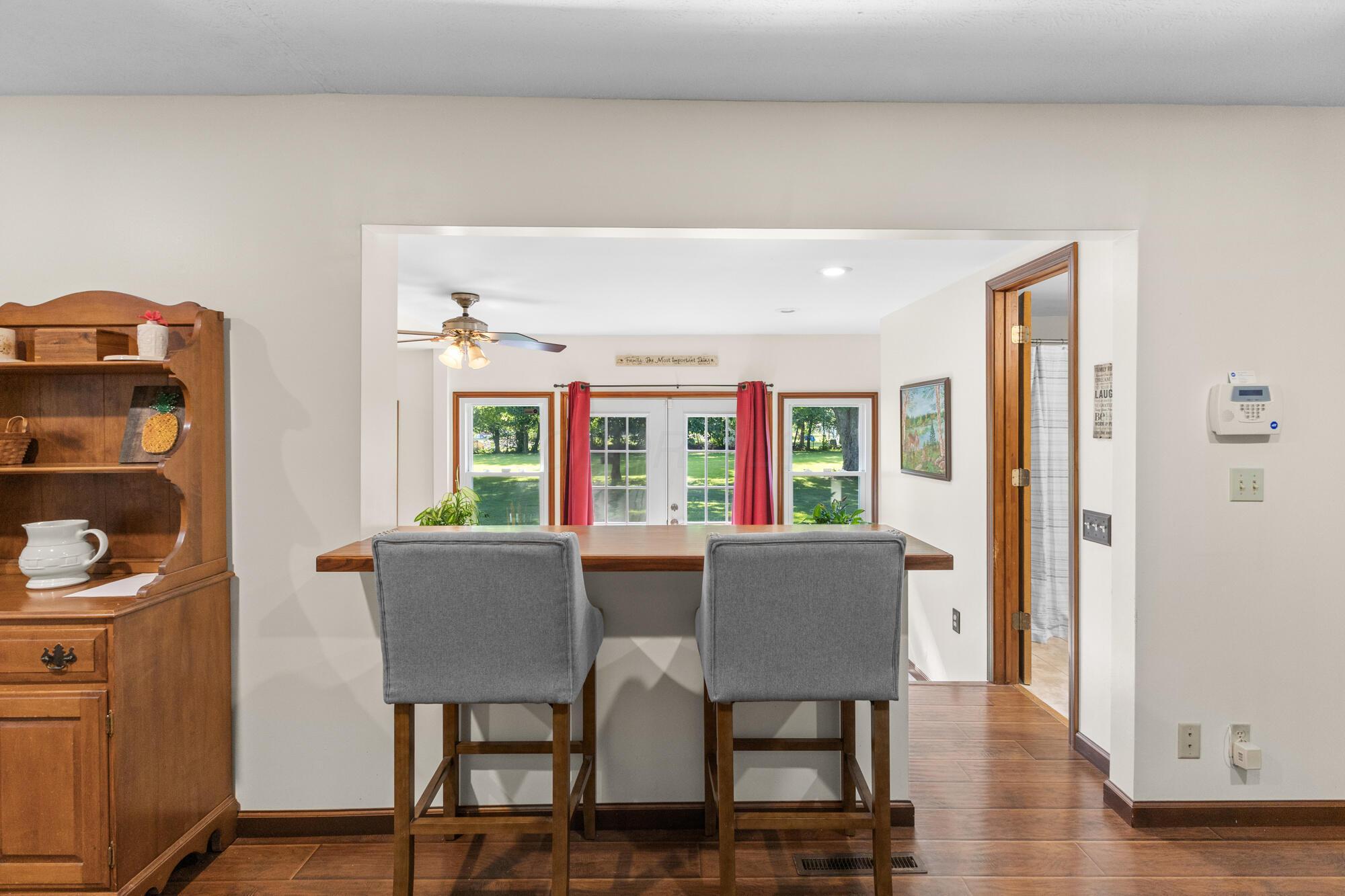 5154 Carnes Road Property Photo 14