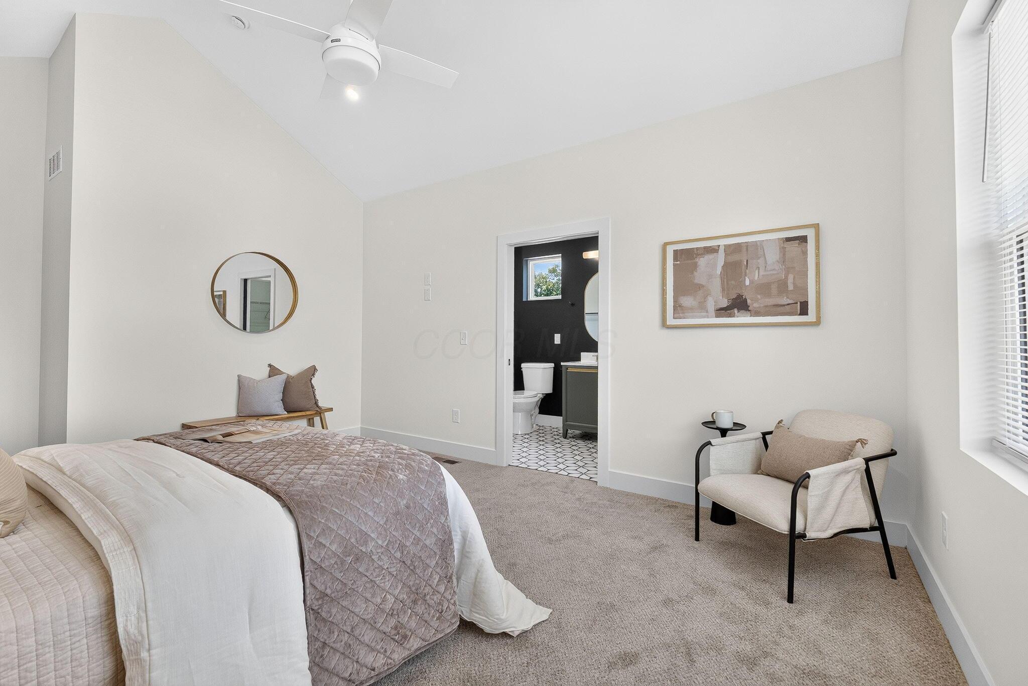 1060 Campbell Avenue Property Photo 26