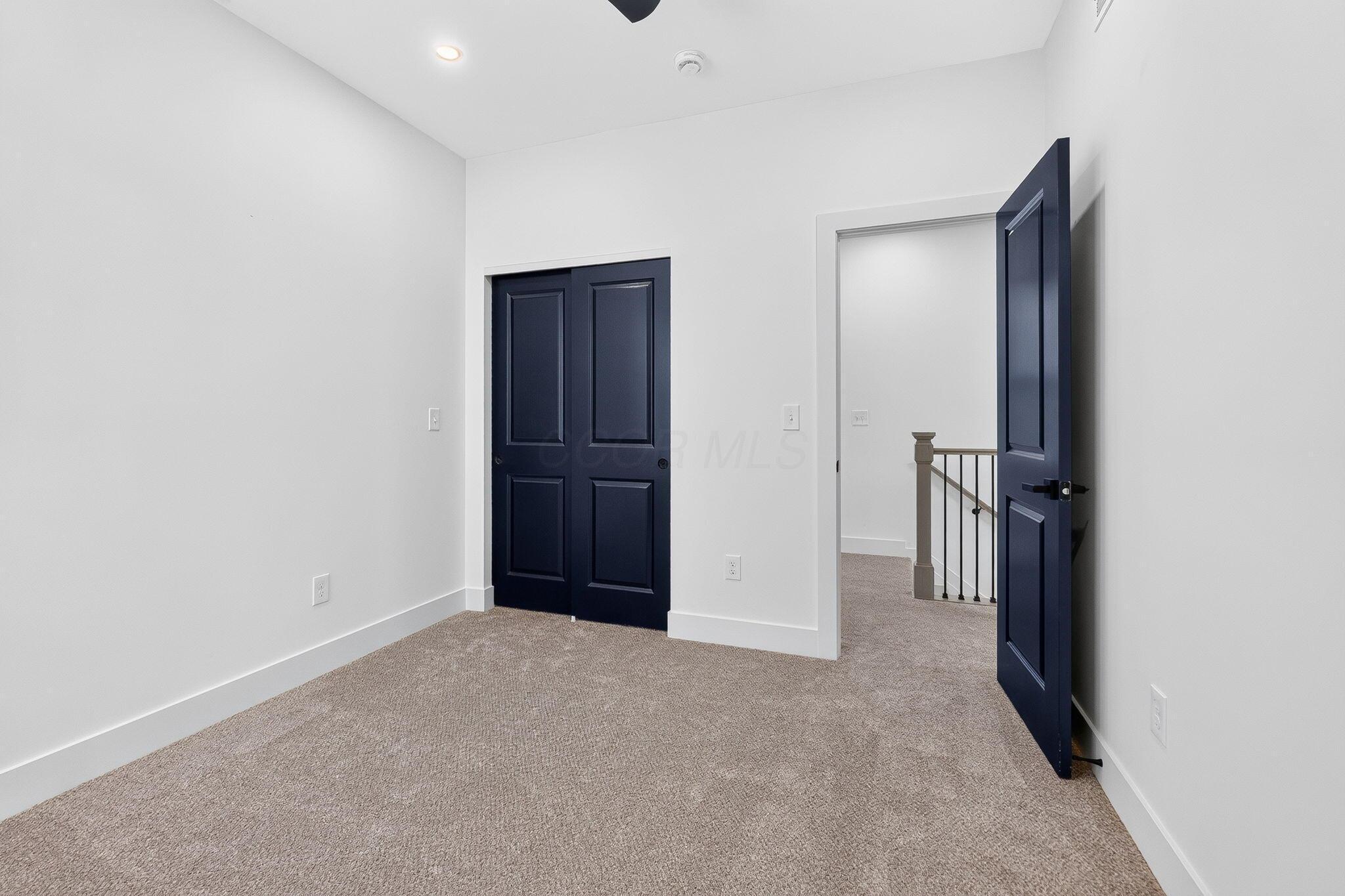 1060 Campbell Avenue Property Photo 33