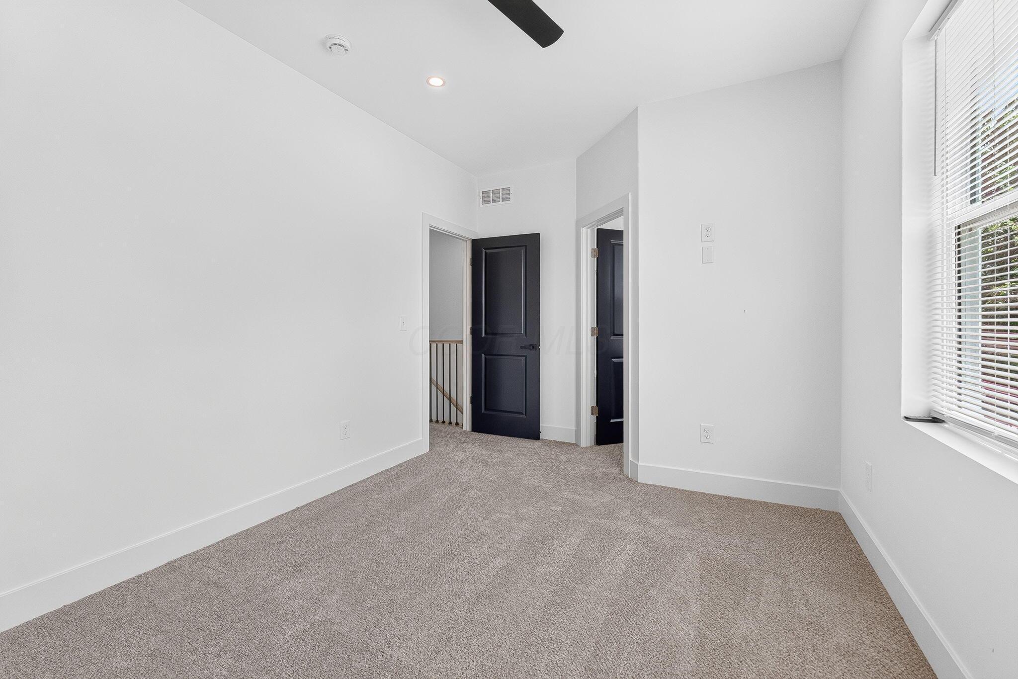 1060 Campbell Avenue Property Photo 37