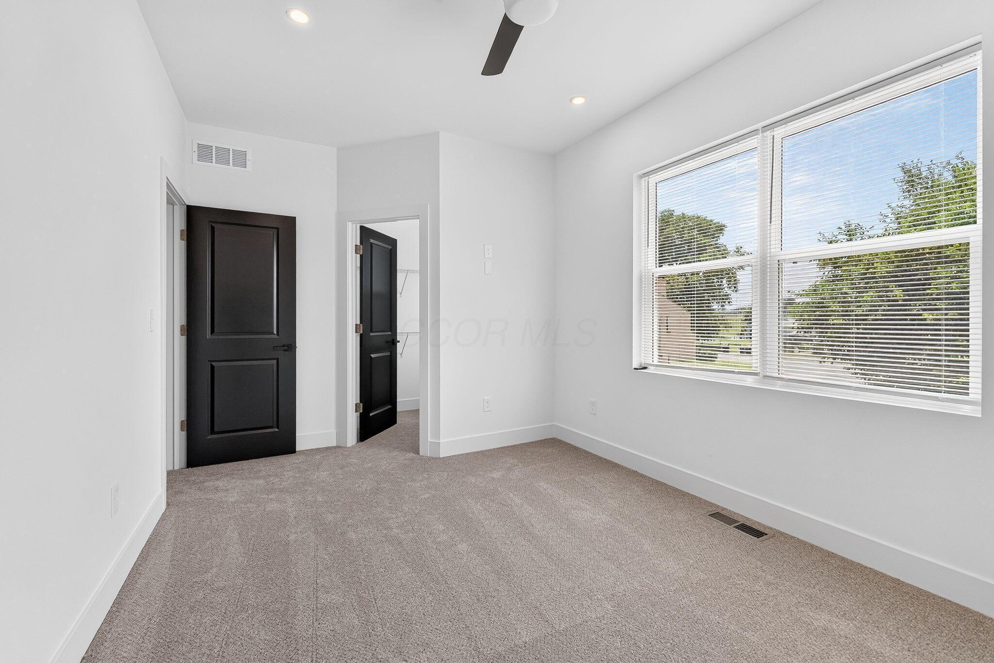 1060 Campbell Avenue Property Photo 38