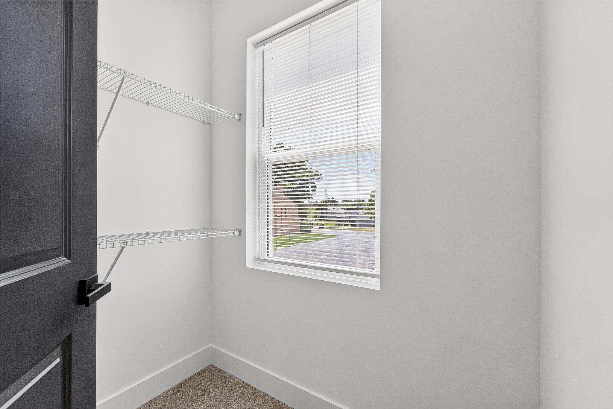 1060 Campbell Avenue Property Photo 39
