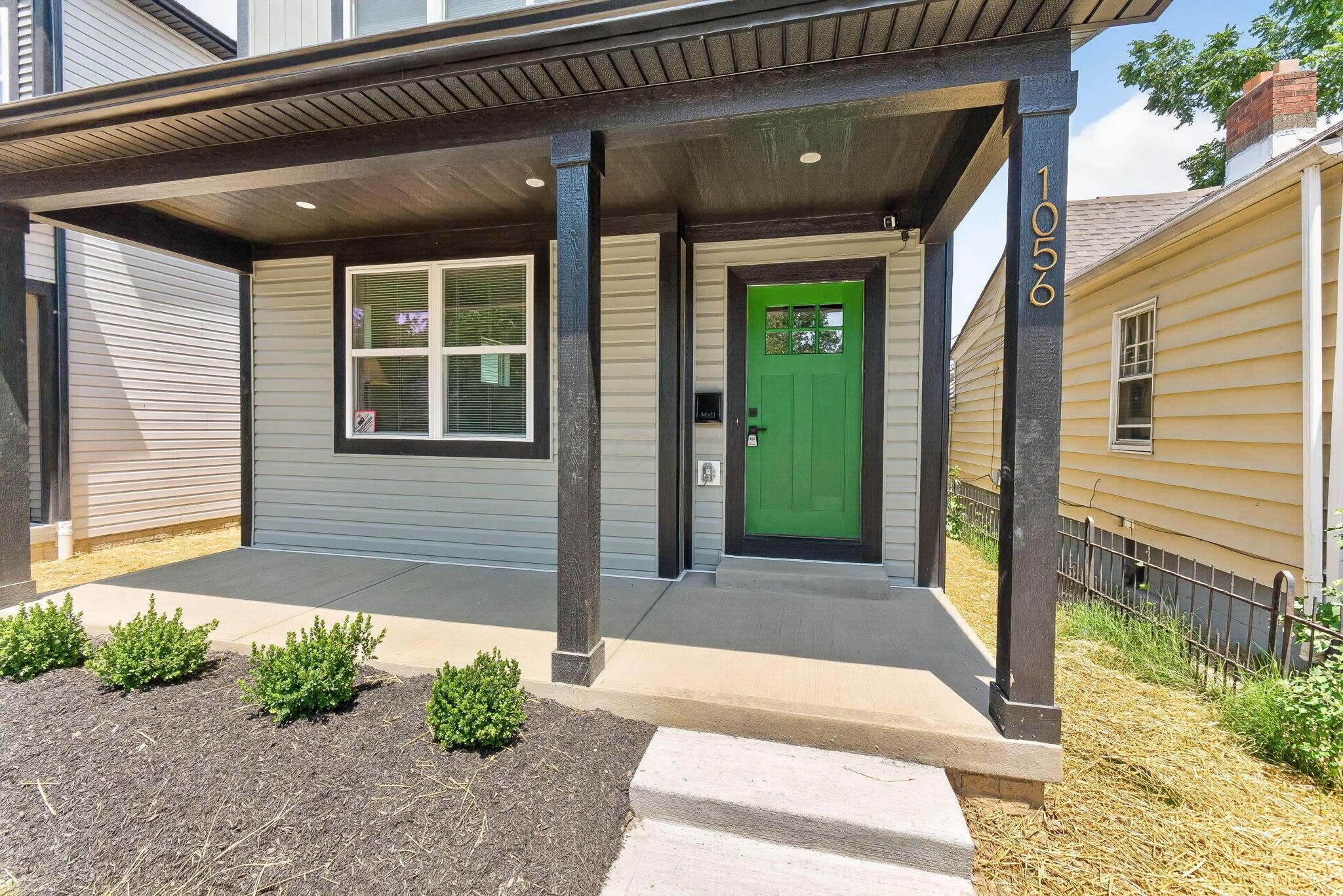 1056 Campbell Avenue Property Photo 4