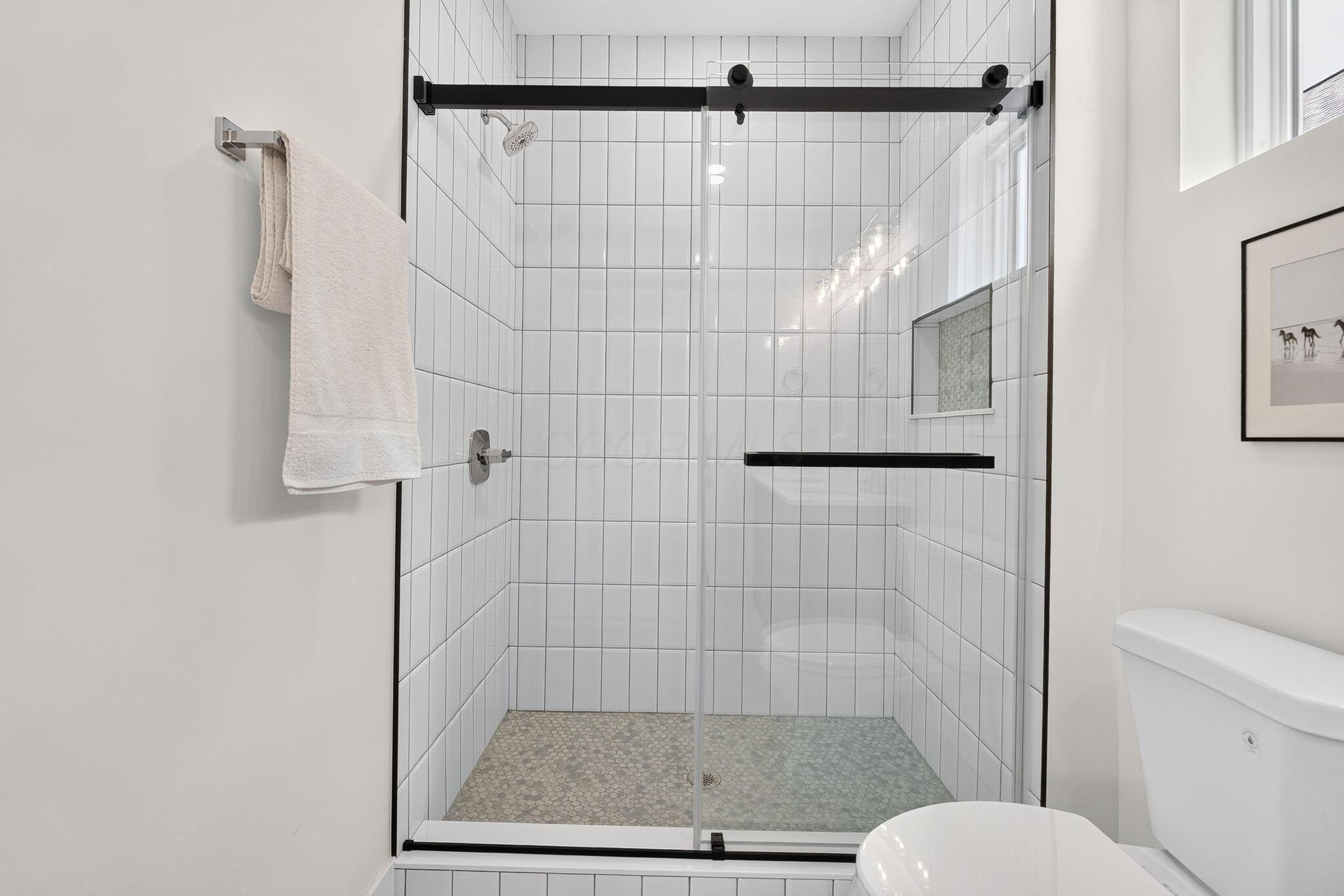 1056 Campbell Avenue Property Photo 29