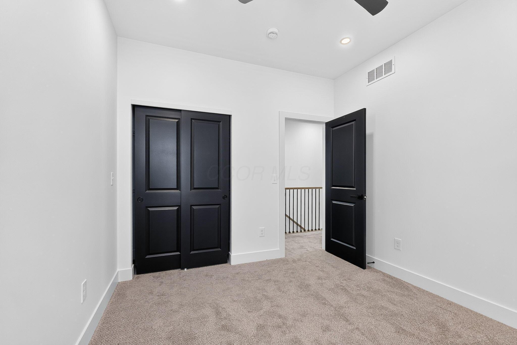 1056 Campbell Avenue Property Photo 34
