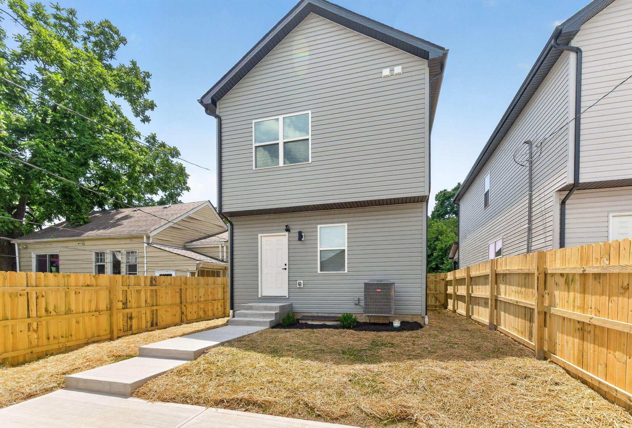 1056 Campbell Avenue Property Photo 44