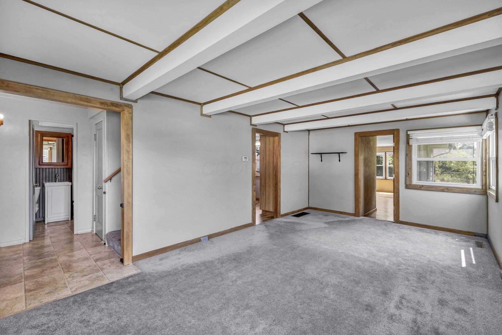 246 Kenmore Avenue Property Photo 4