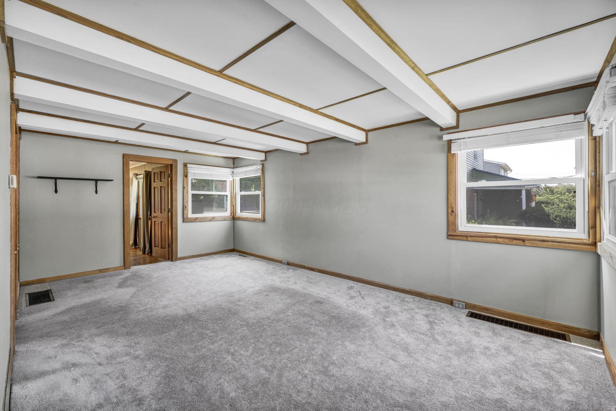246 Kenmore Avenue Property Photo 6