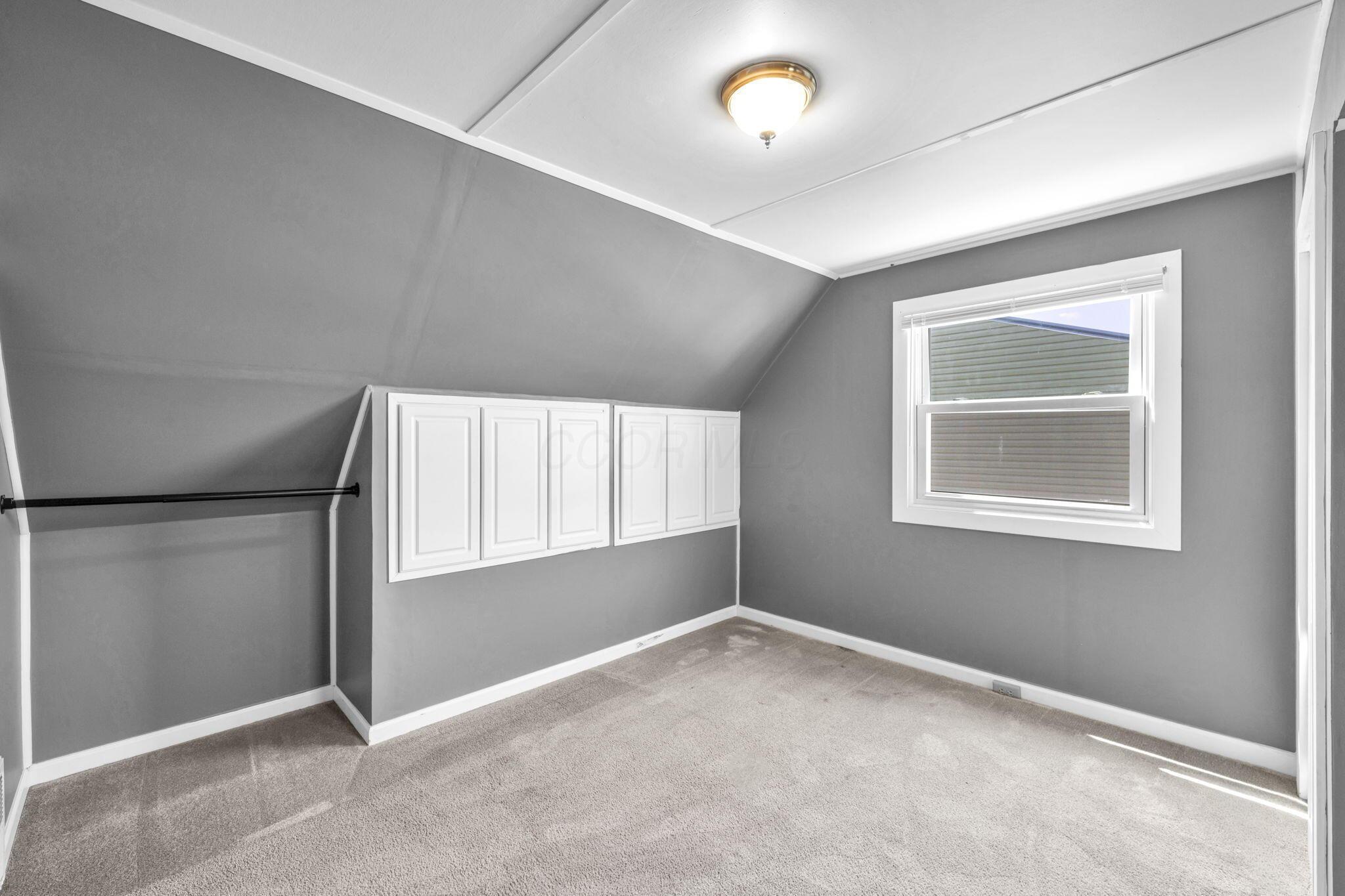 246 Kenmore Avenue Property Photo 17