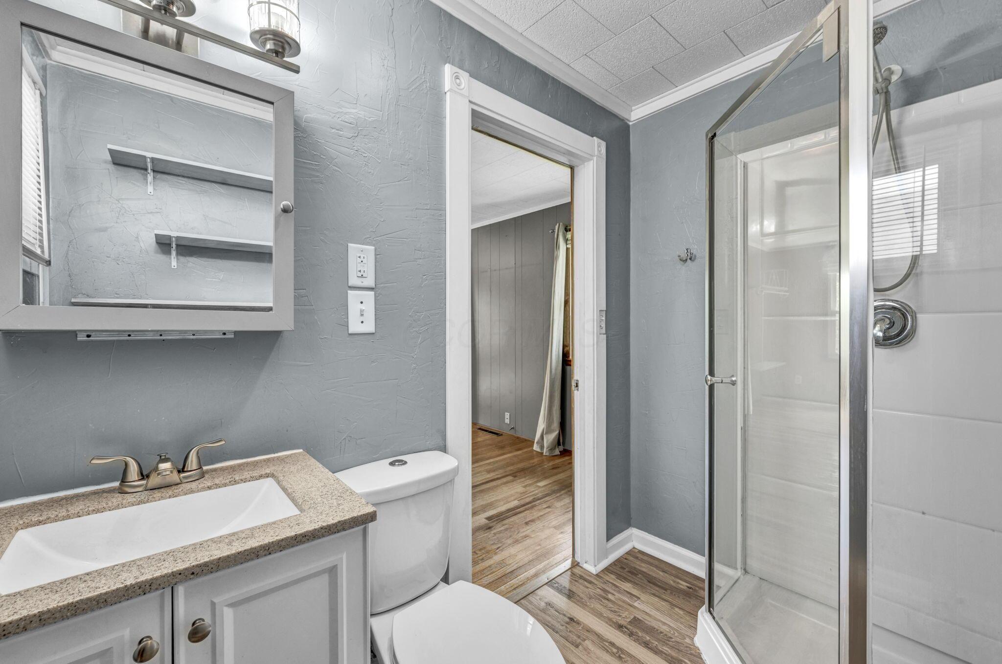 246 Kenmore Avenue Property Photo 25