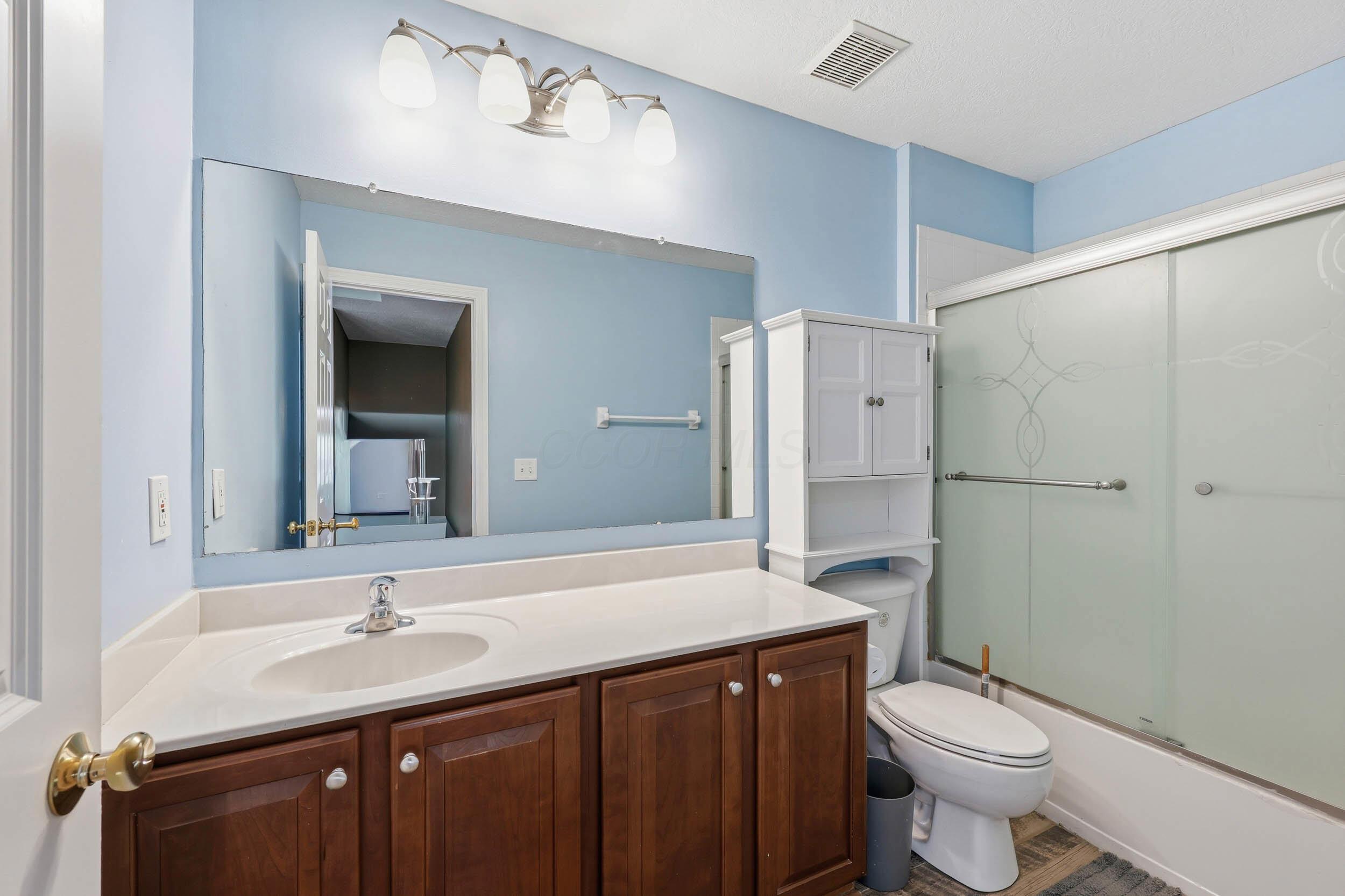 6981 Upper Cambridge Way Property Photo 34