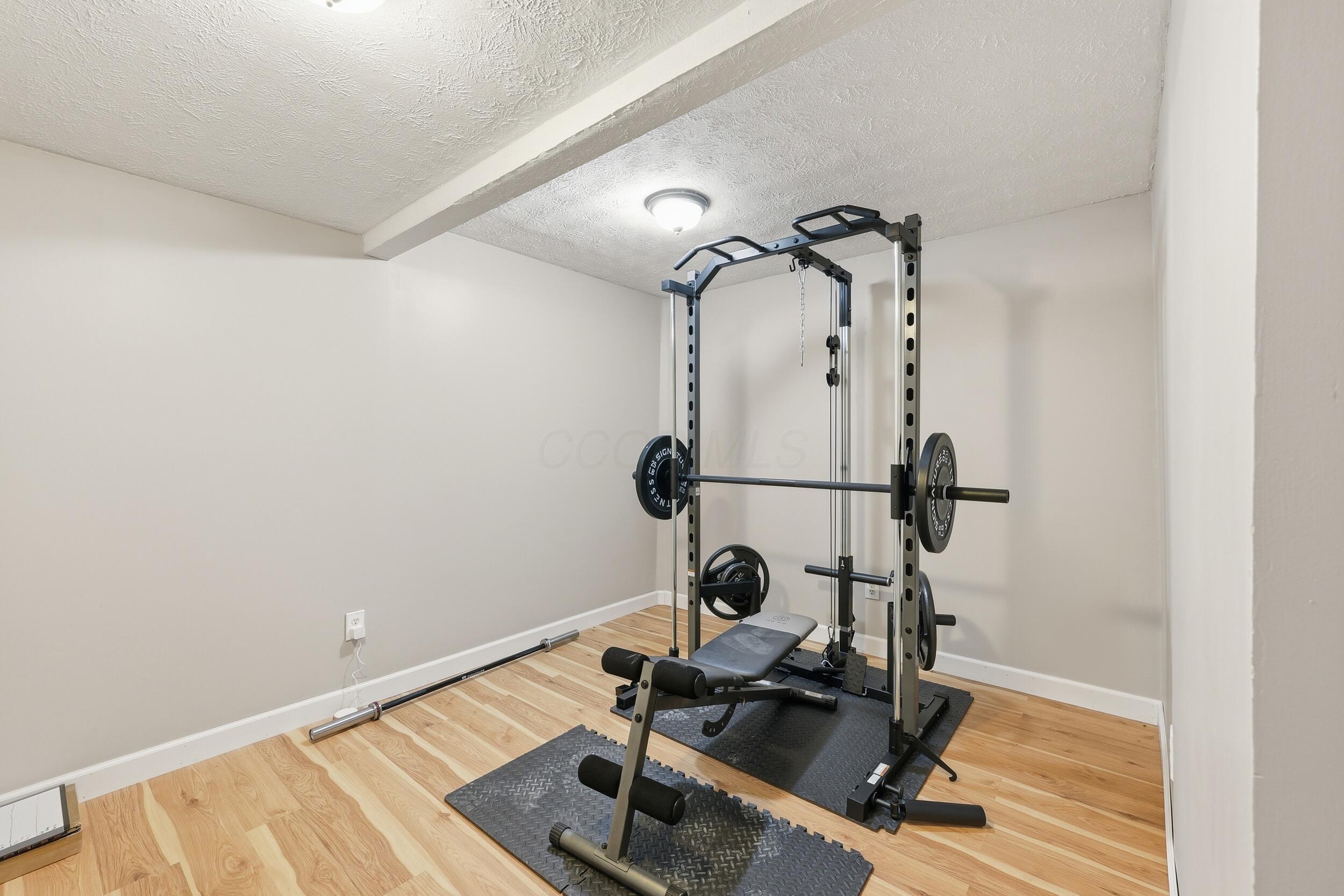 6981 Upper Cambridge Way Property Photo 36