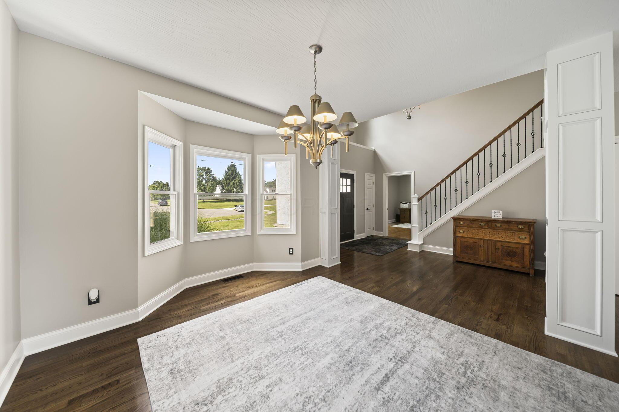 2679 Red Robin Way Property Photo 4