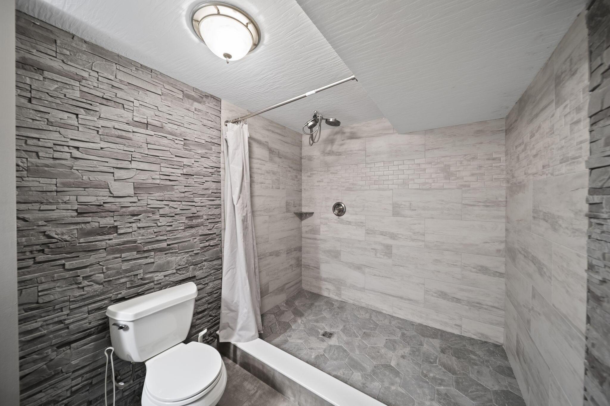 2679 Red Robin Way Property Photo 94
