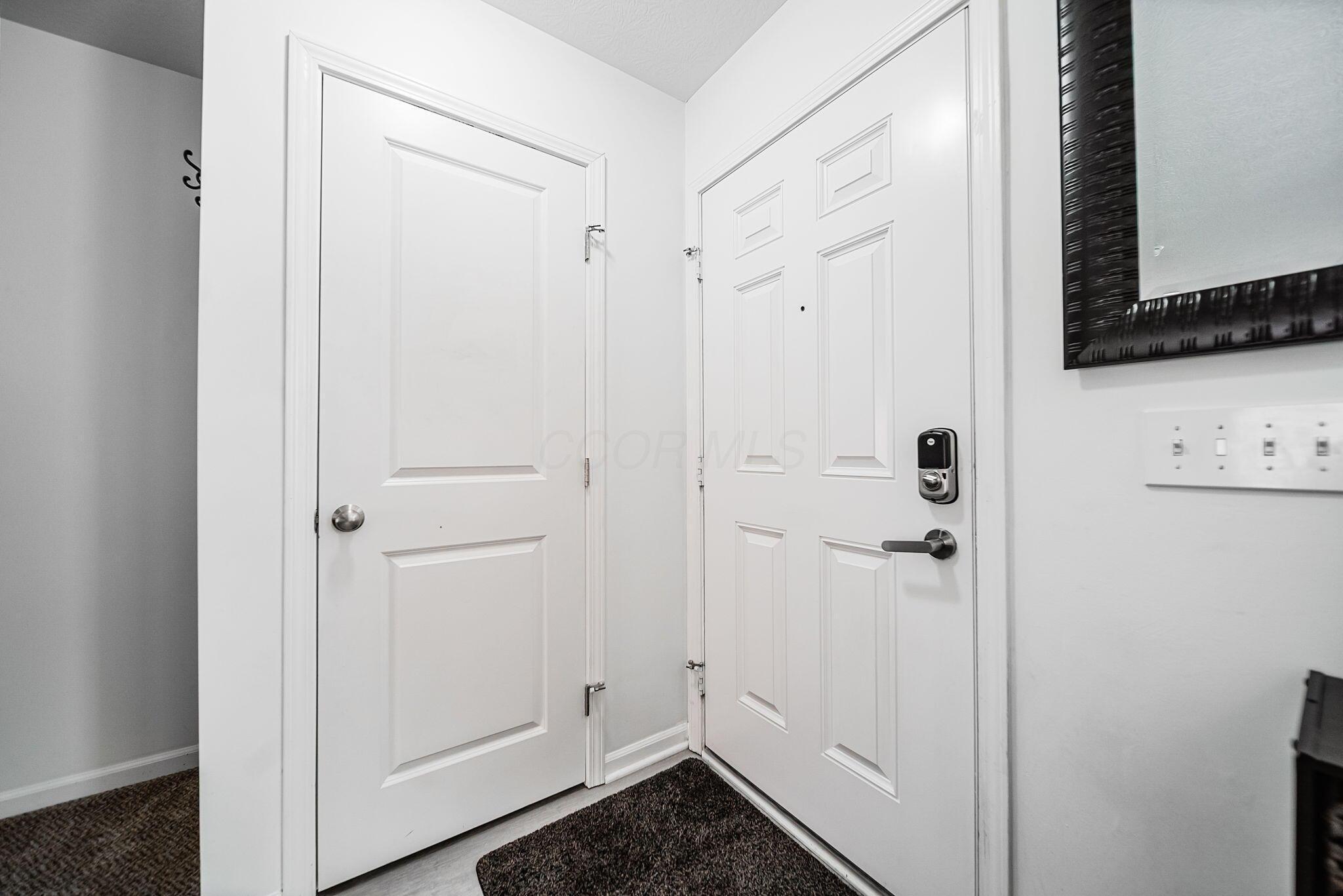 6186 Needletail Road Property Photo 2
