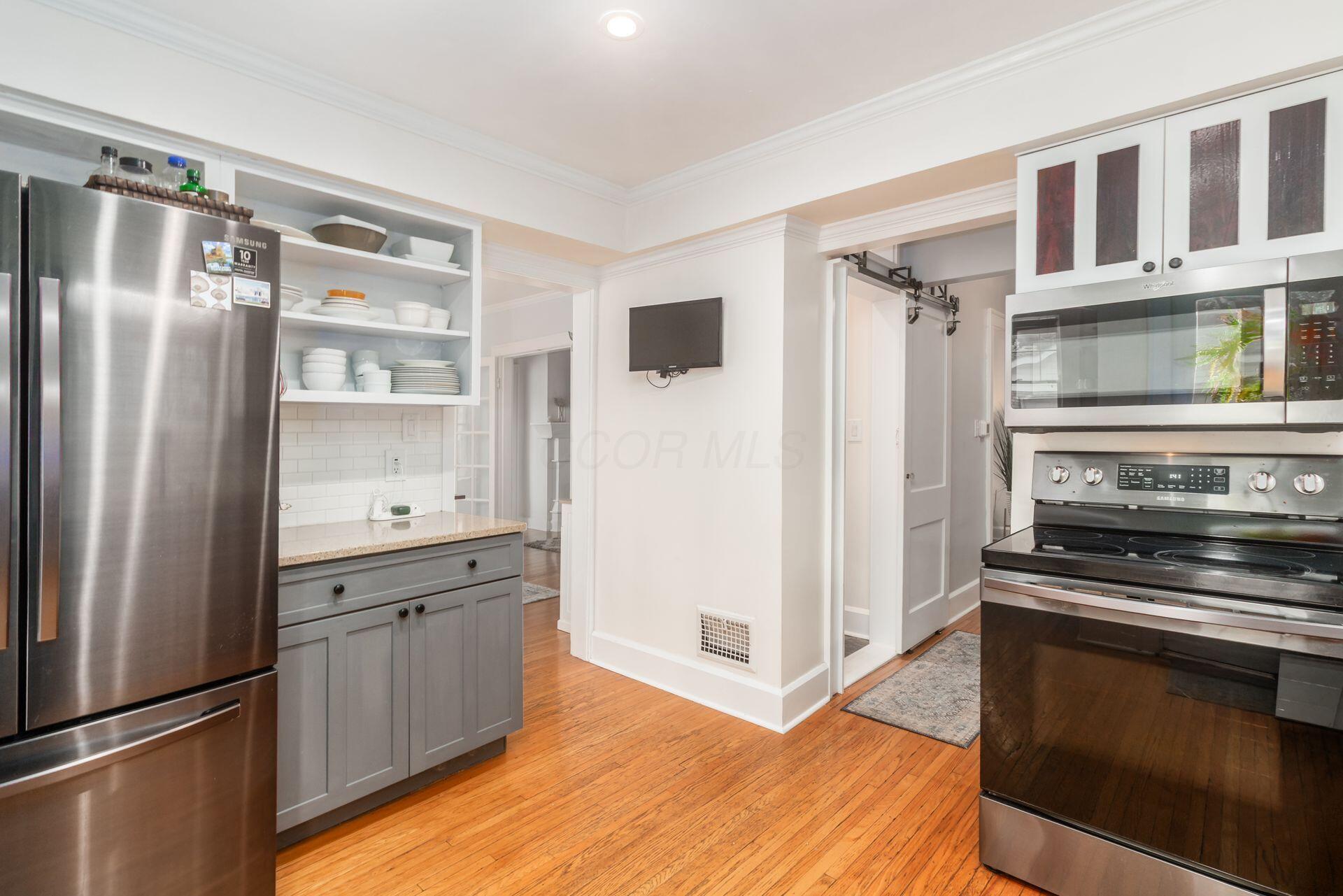 30 S Dawson Avenue Property Photo 23