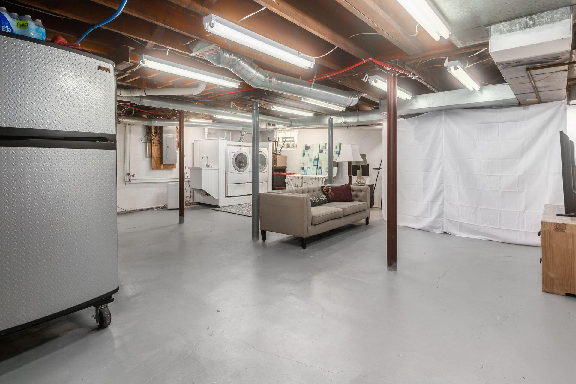 30 S Dawson Avenue Property Photo 41
