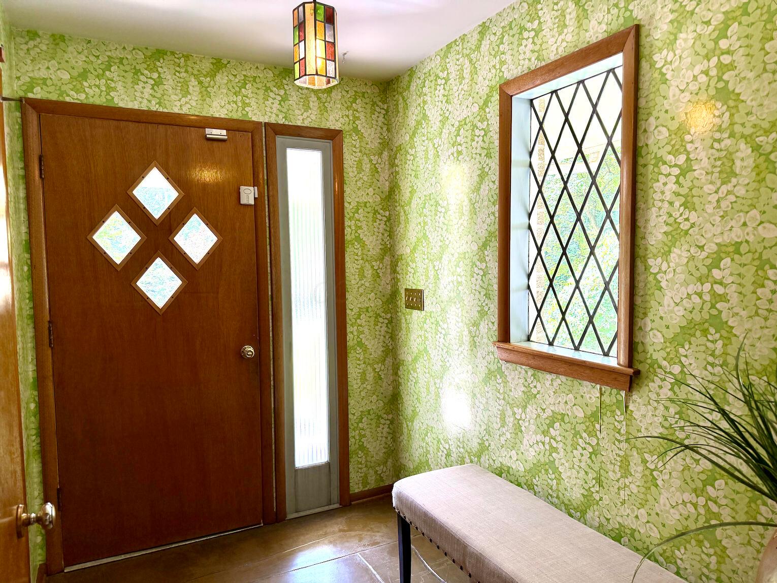 348 Shannon Drive Property Photo 4