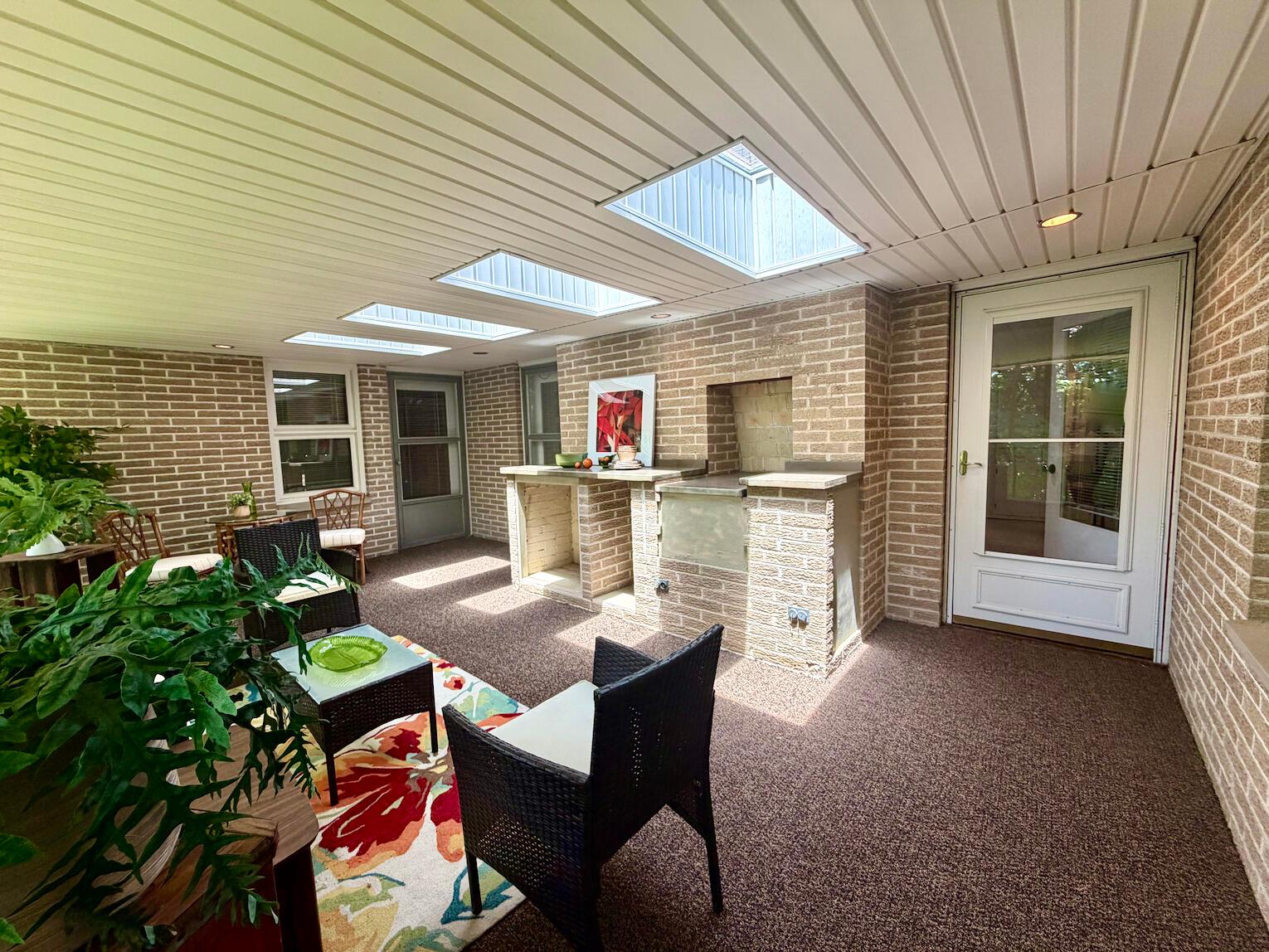 348 Shannon Drive Property Photo 14