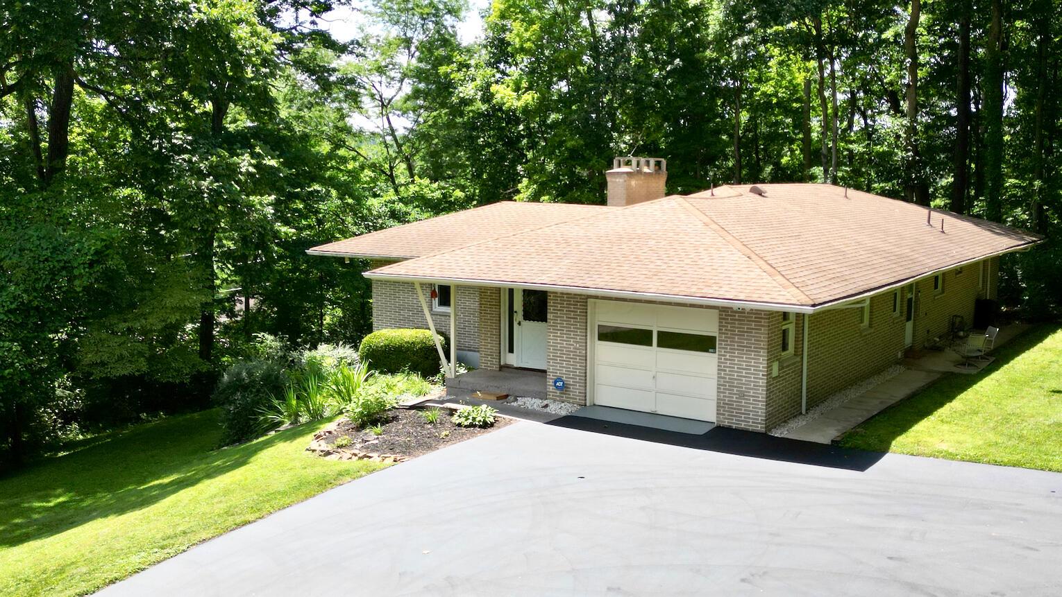 348 Shannon Drive Property Photo 43