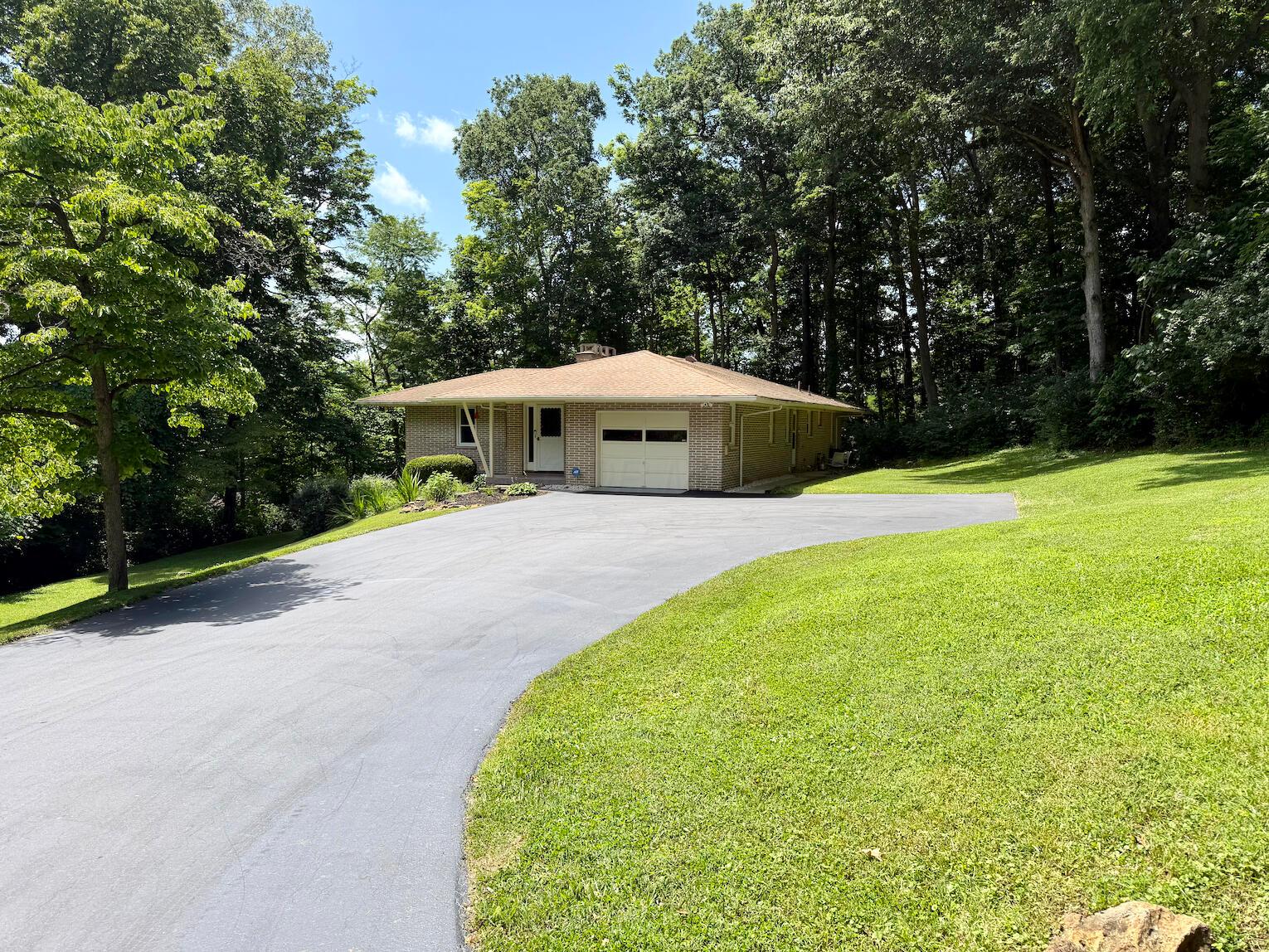 348 Shannon Drive Property Photo 45