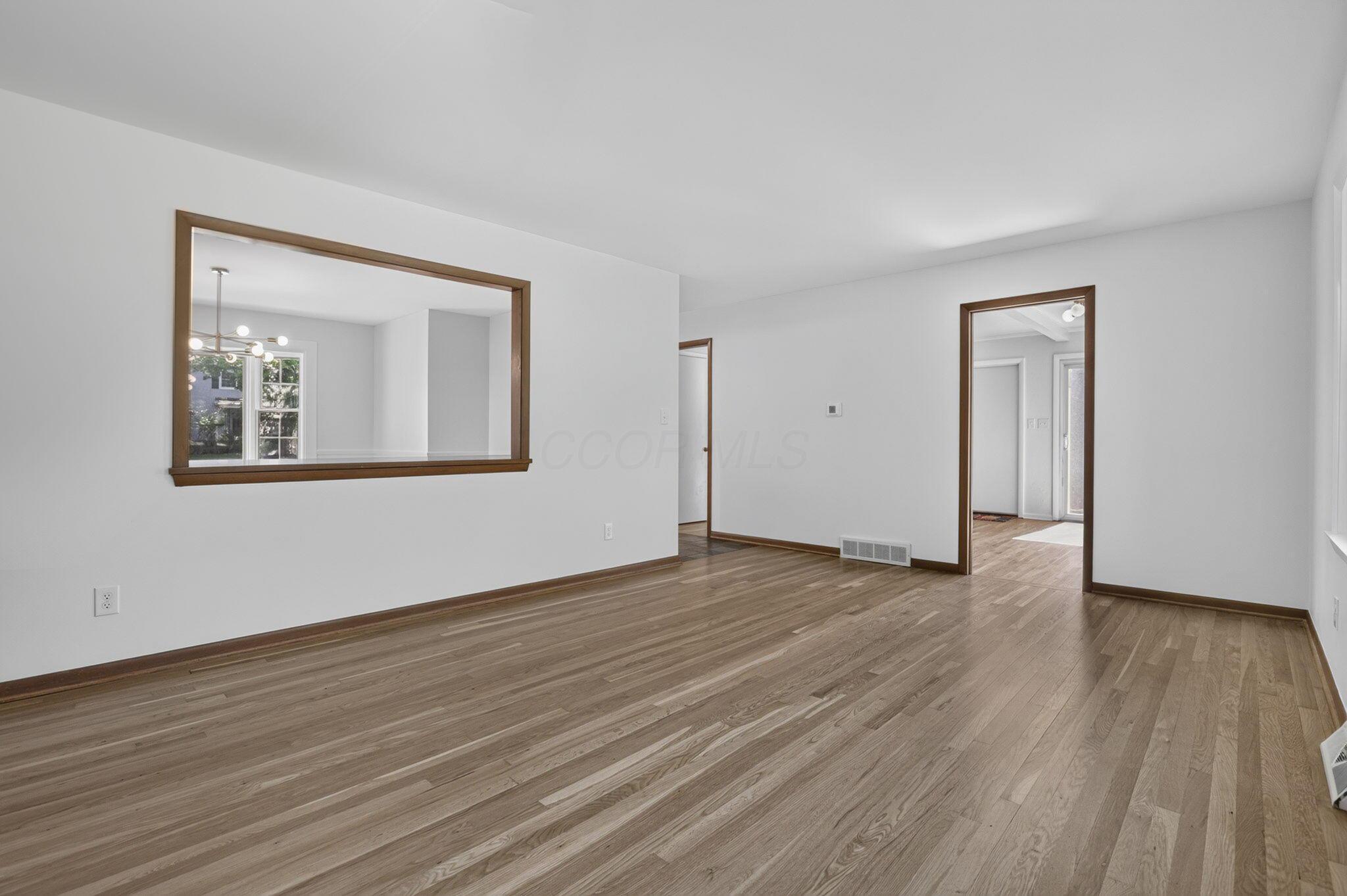 201 Chaucer Court Property Photo 12
