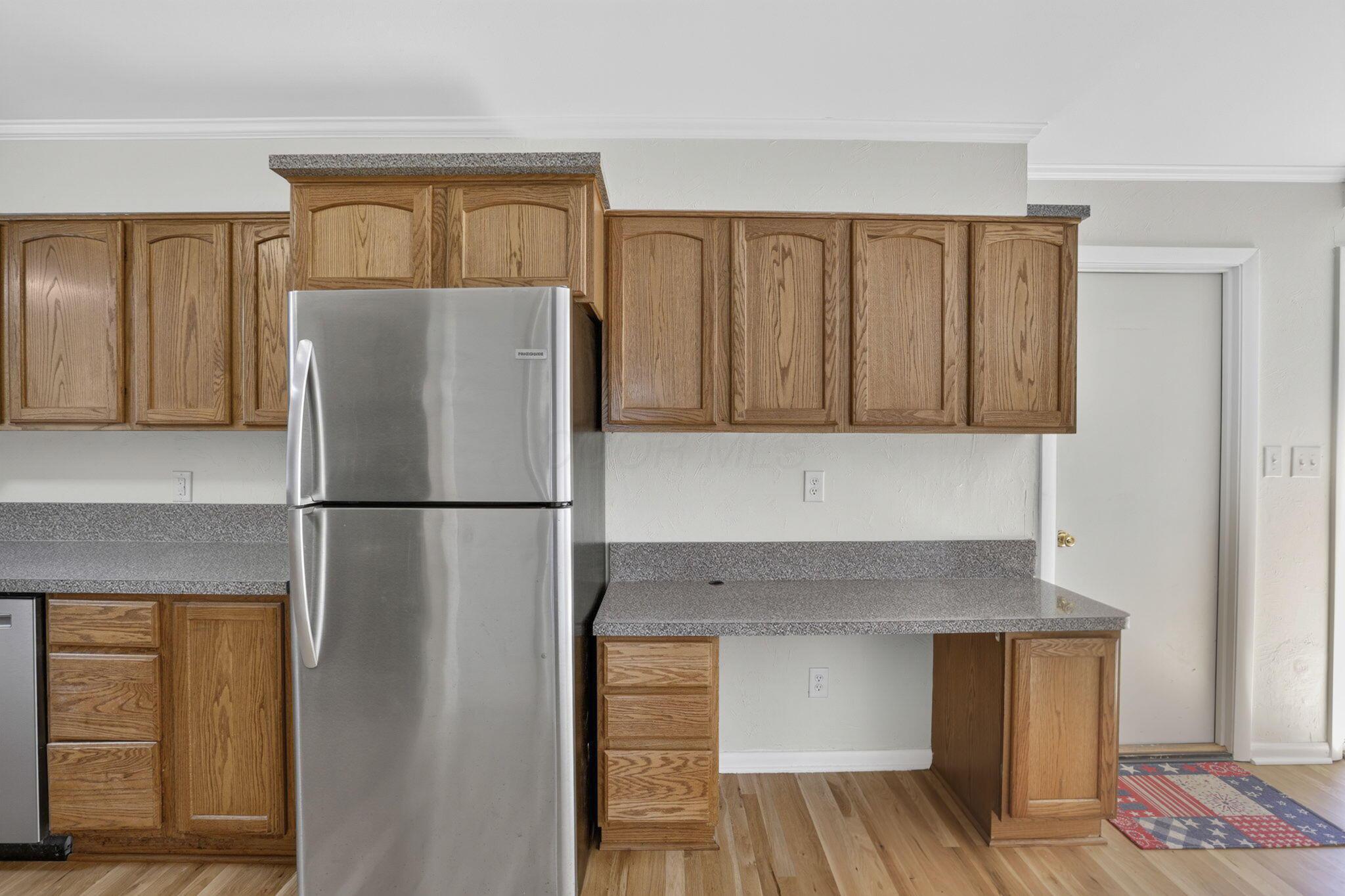 201 Chaucer Court Property Photo 24