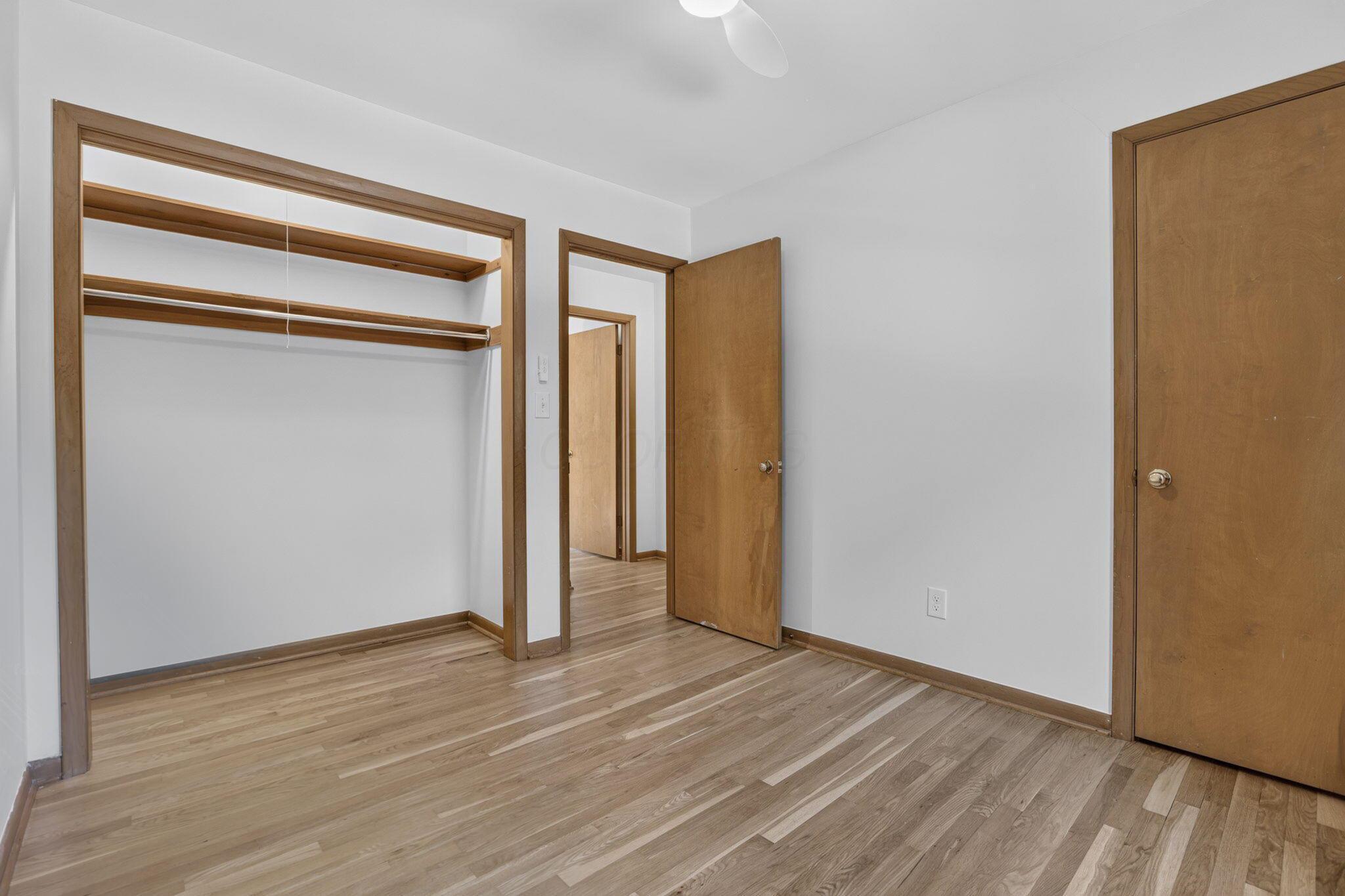 201 Chaucer Court Property Photo 31