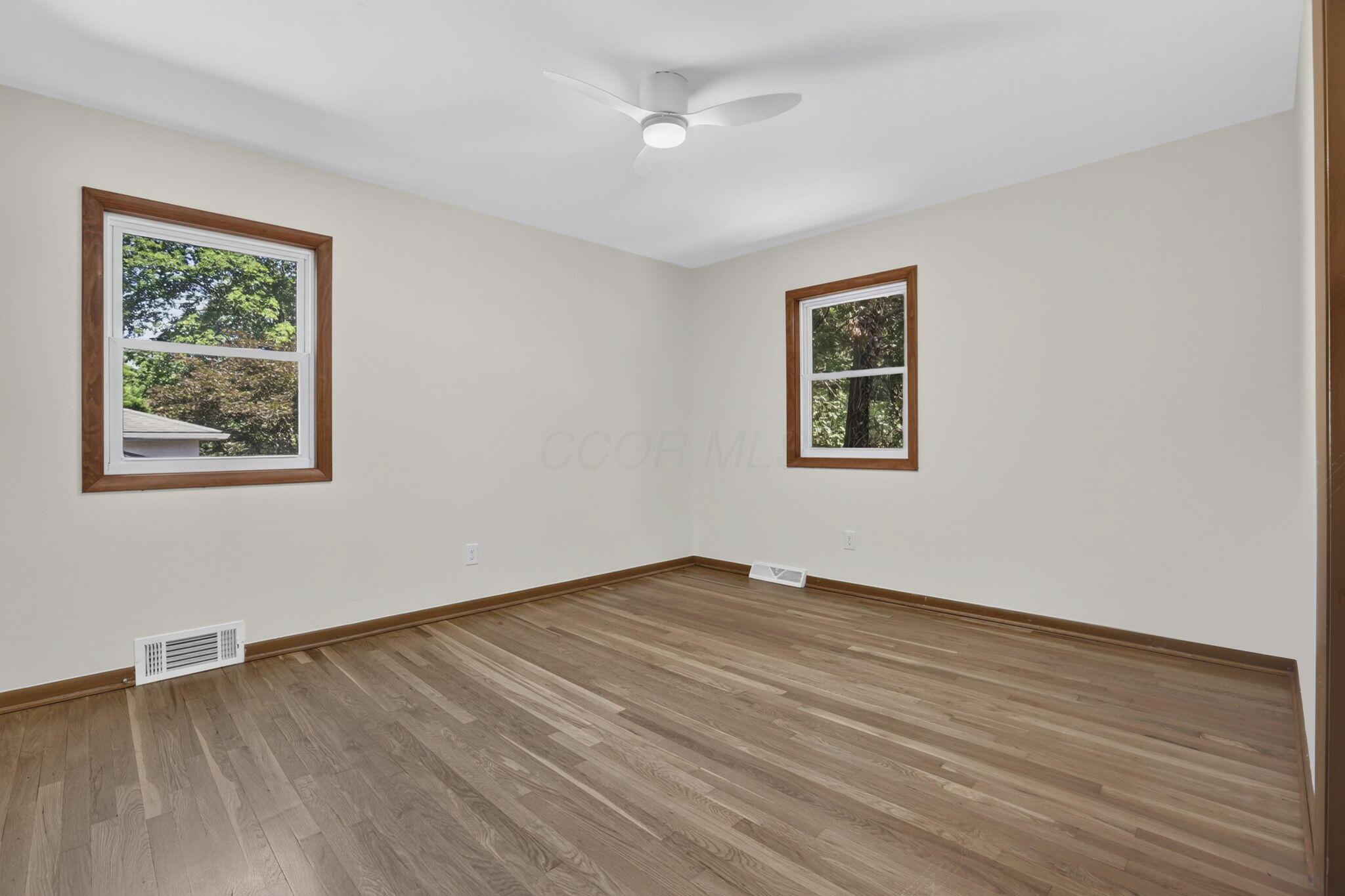 201 Chaucer Court Property Photo 41