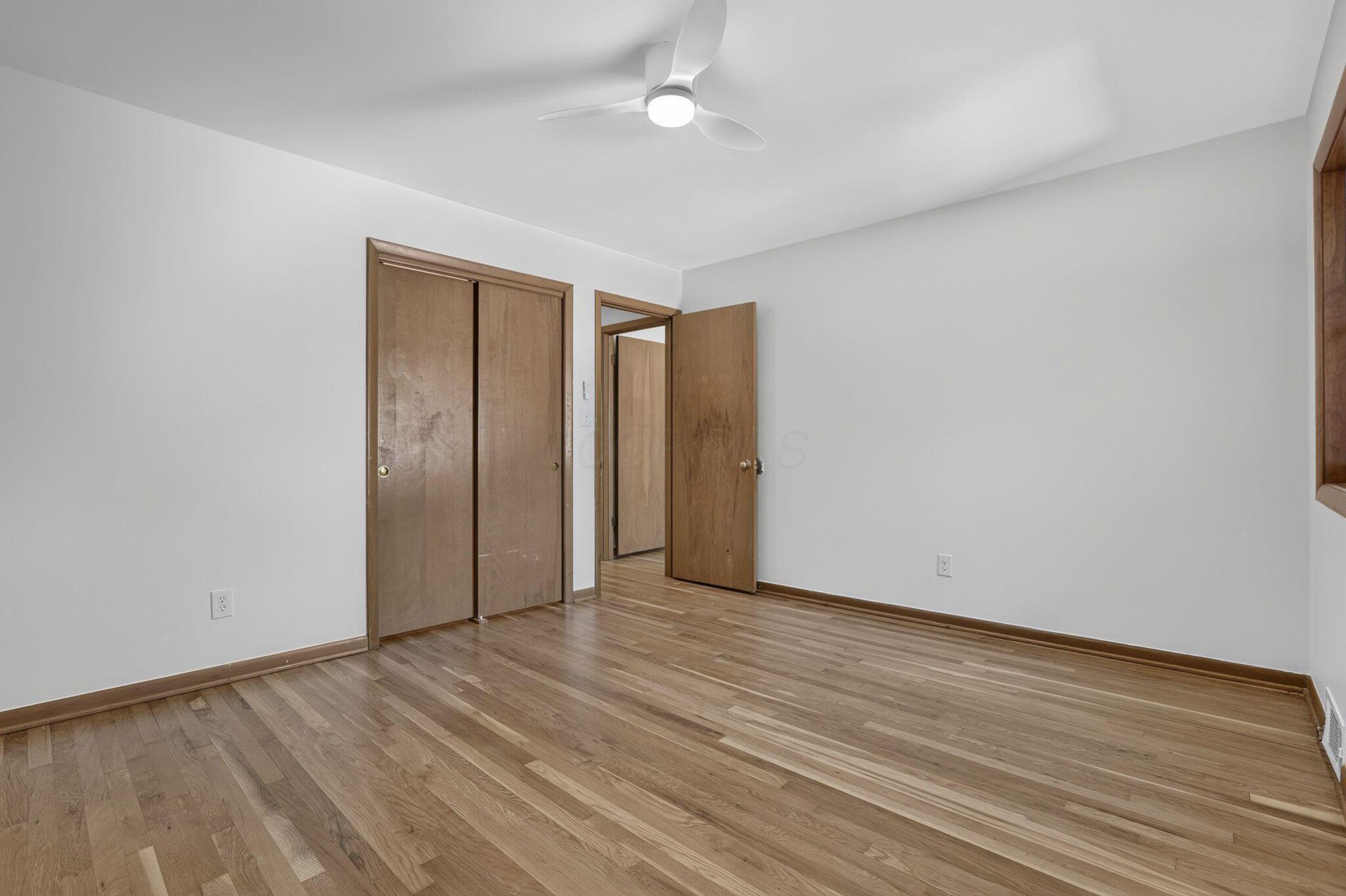 201 Chaucer Court Property Photo 43