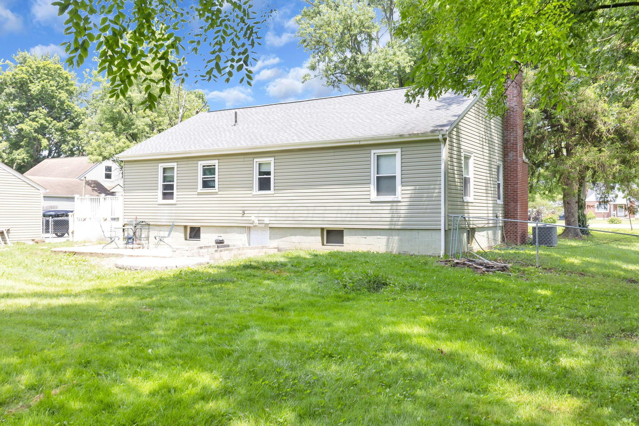 521 E Johnstown Road Property Photo 33