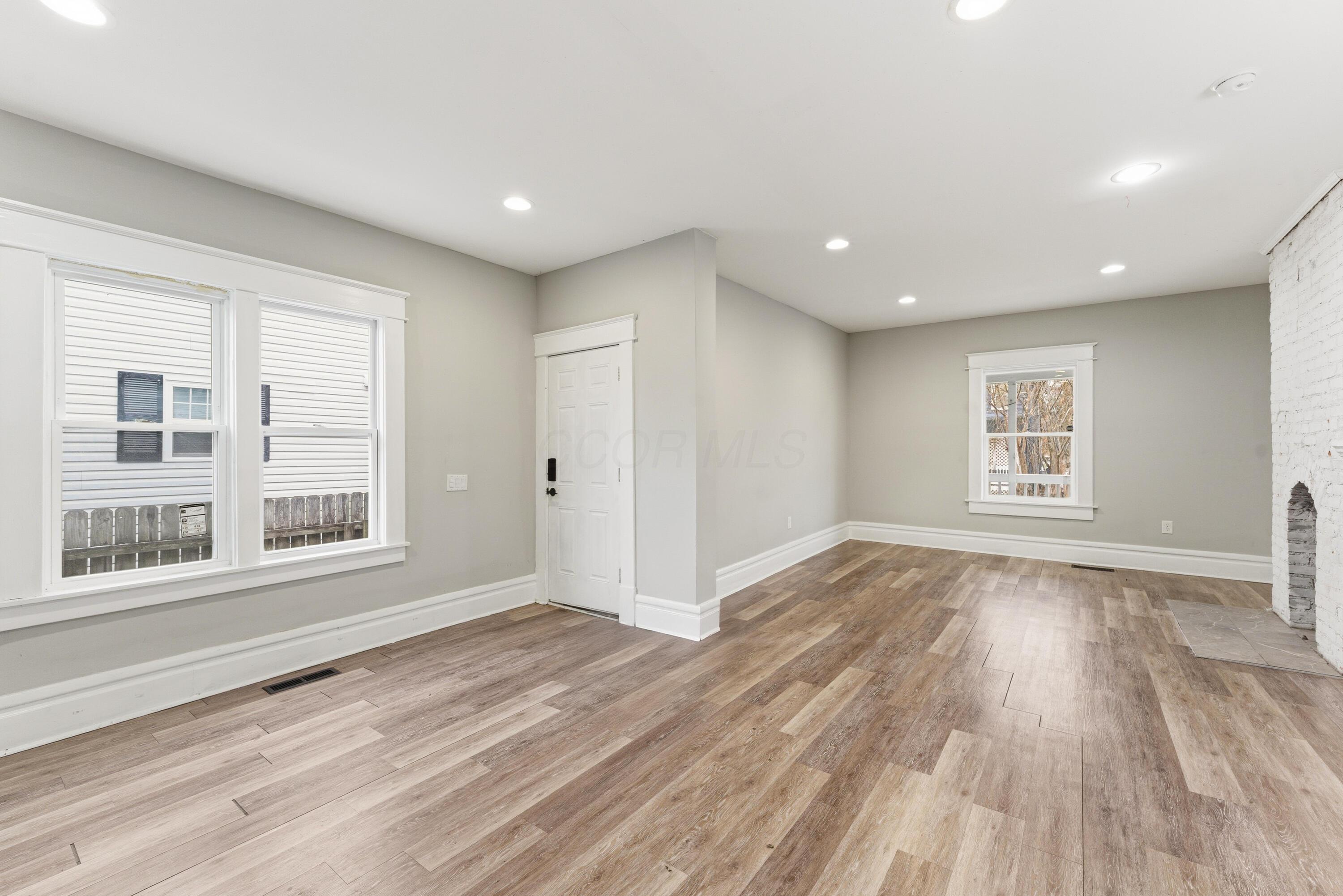 205 S Princeton Avenue Property Photo 7
