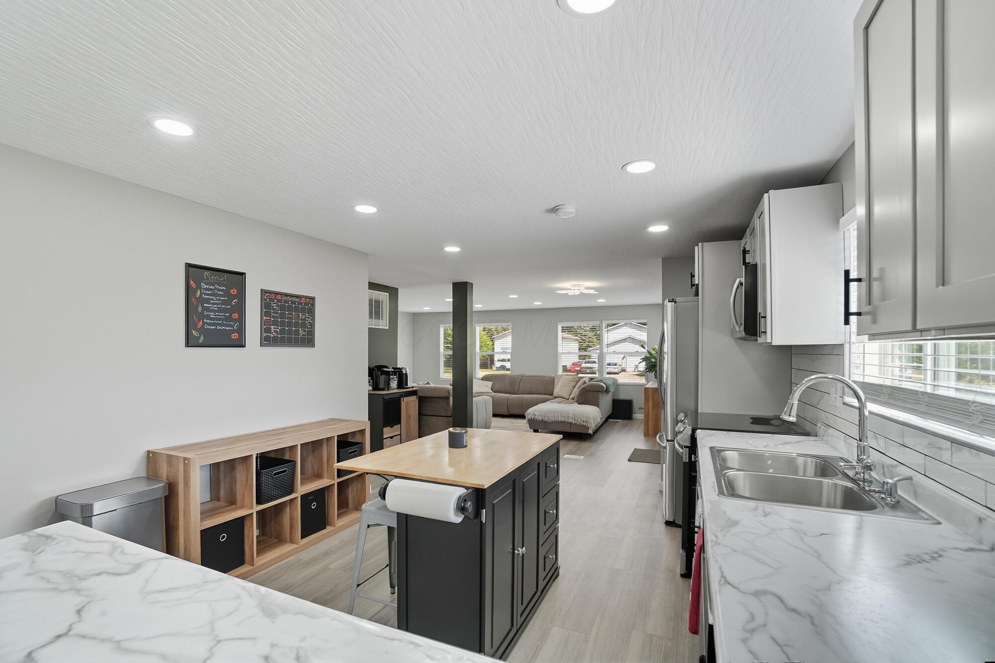 6401 Big Walnut Road Property Photo 11
