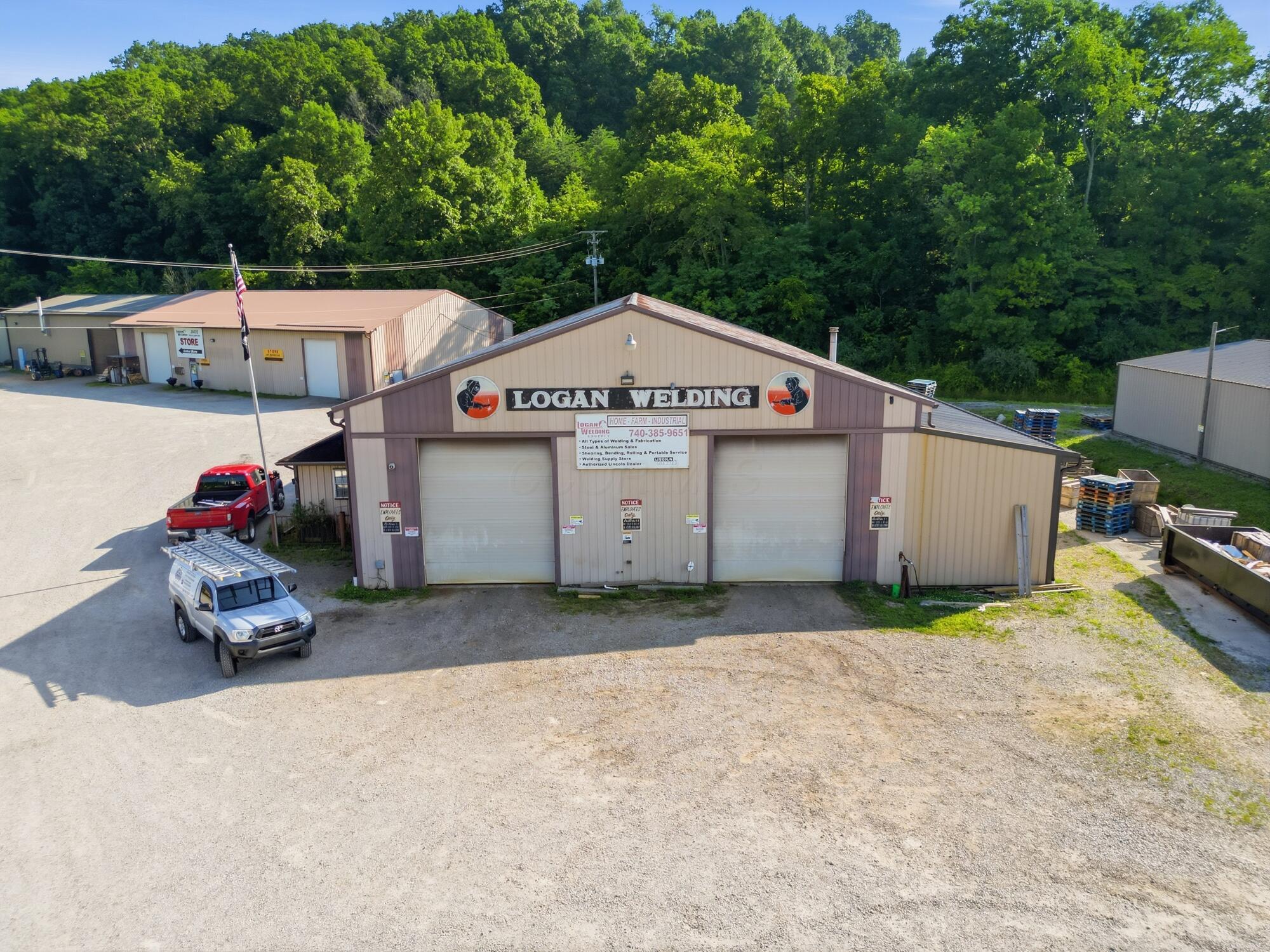 37062 Hocking Drive Property Photo 2