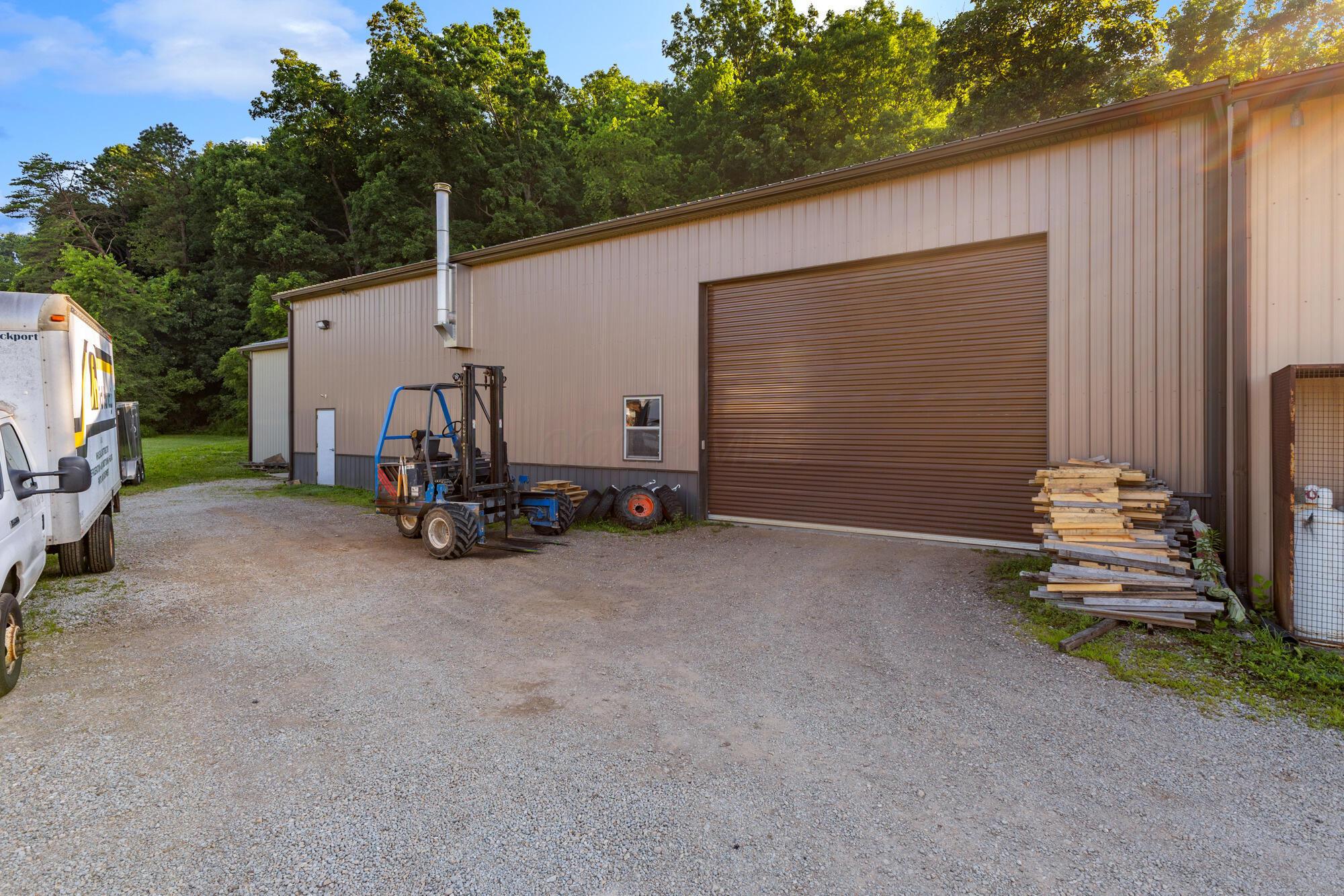 37062 Hocking Drive Property Photo 28