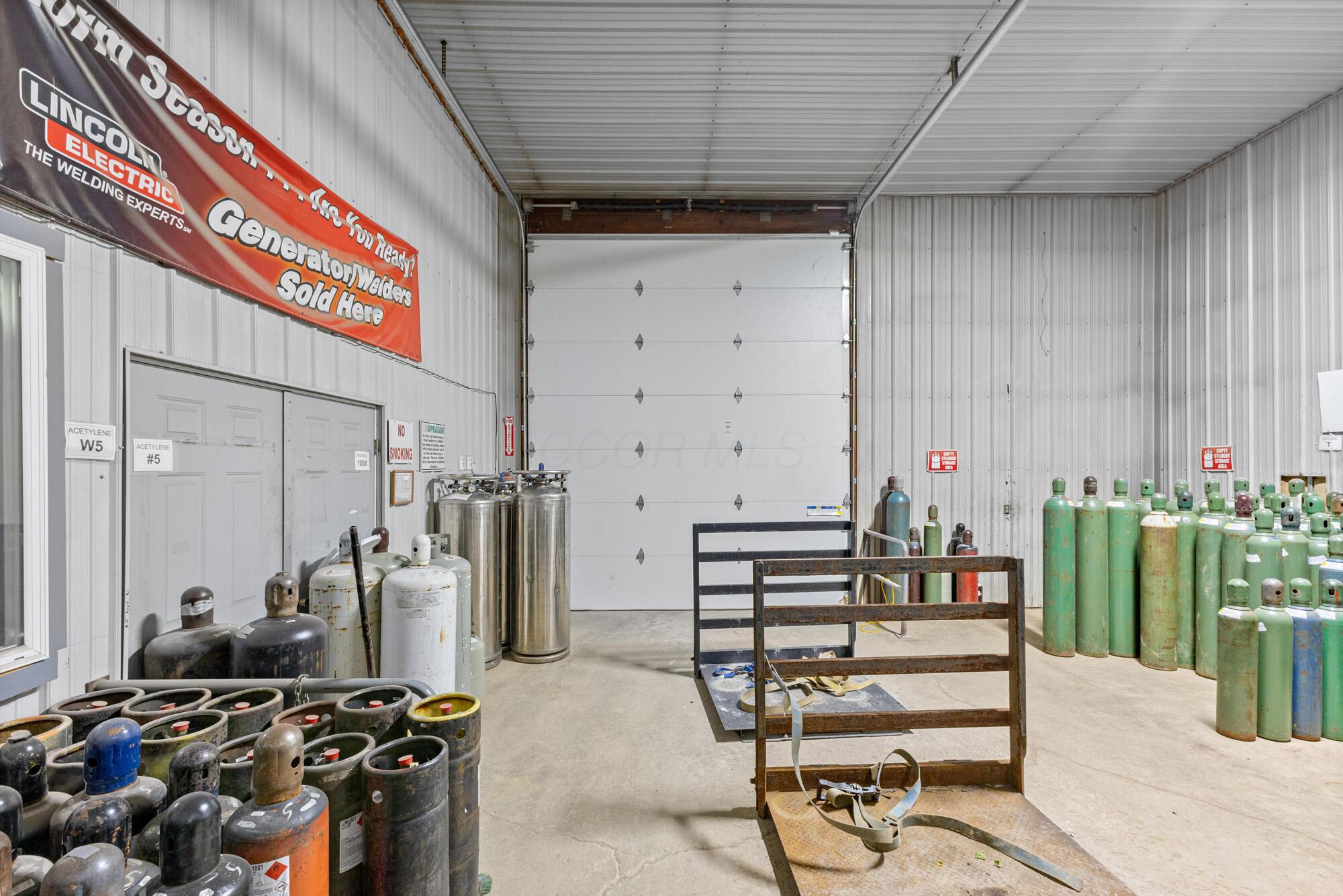 37062 Hocking Drive Property Photo 47