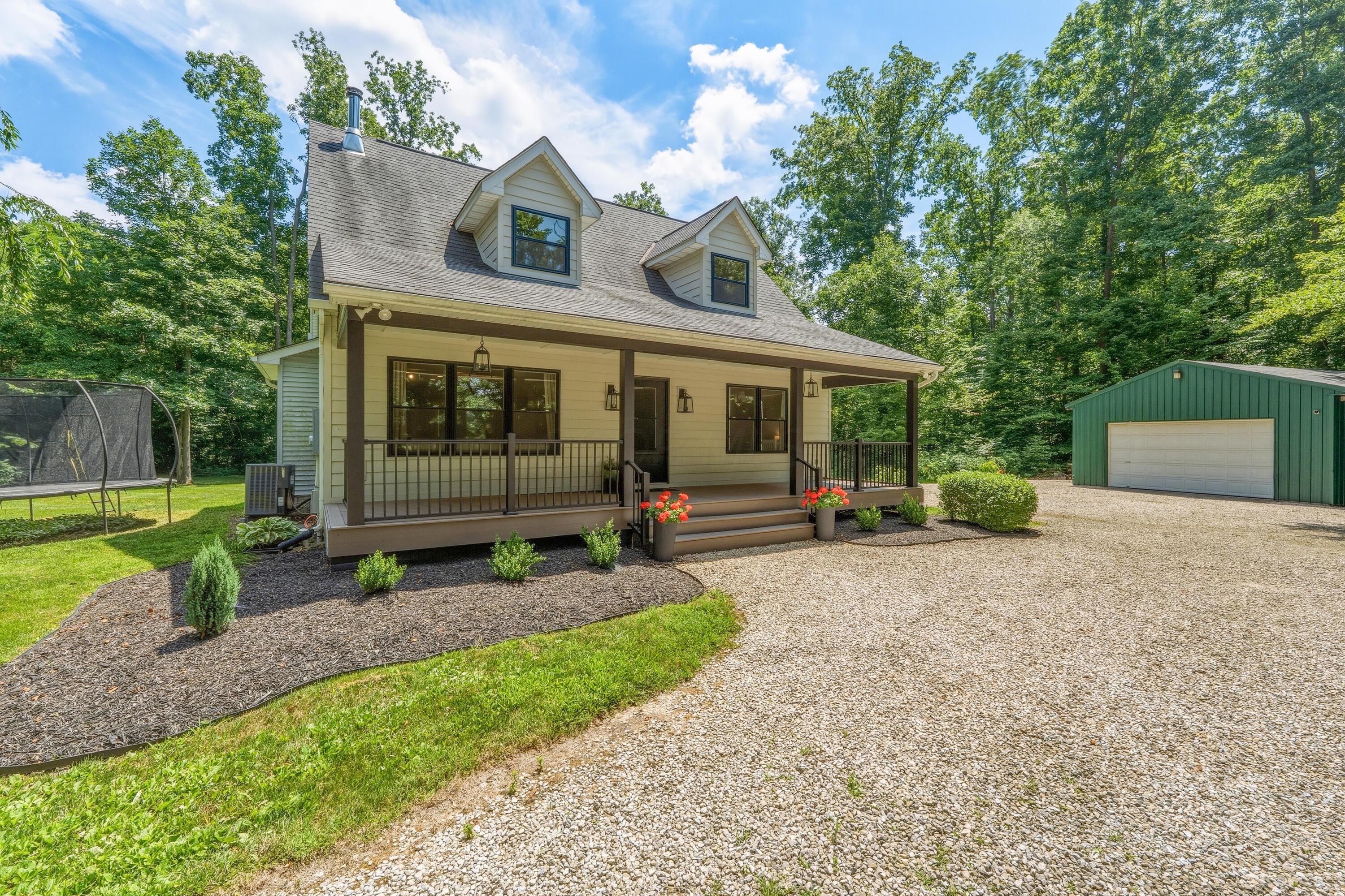 9043 Long Road Property Photo 2