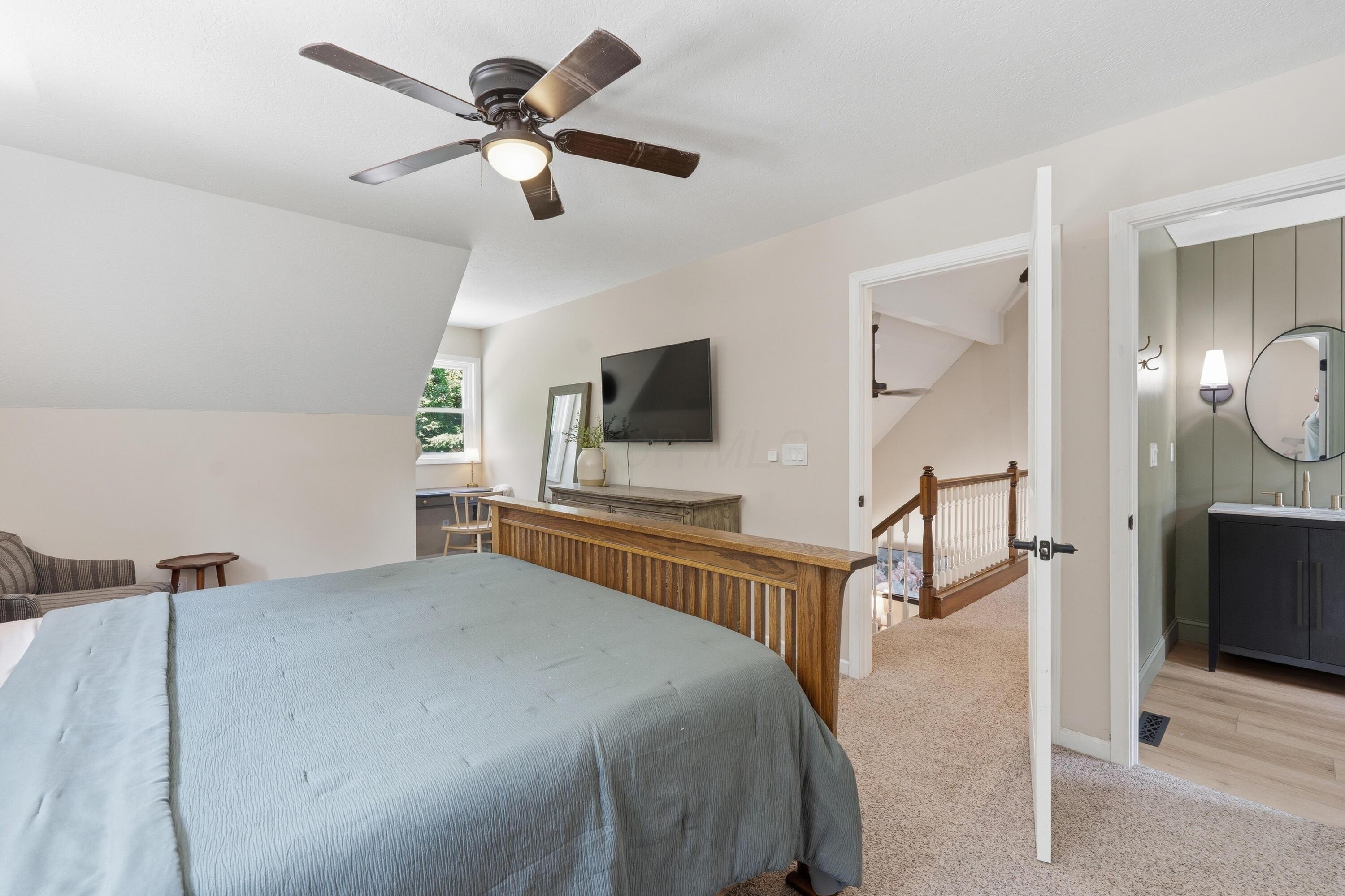9043 Long Road Property Photo 20