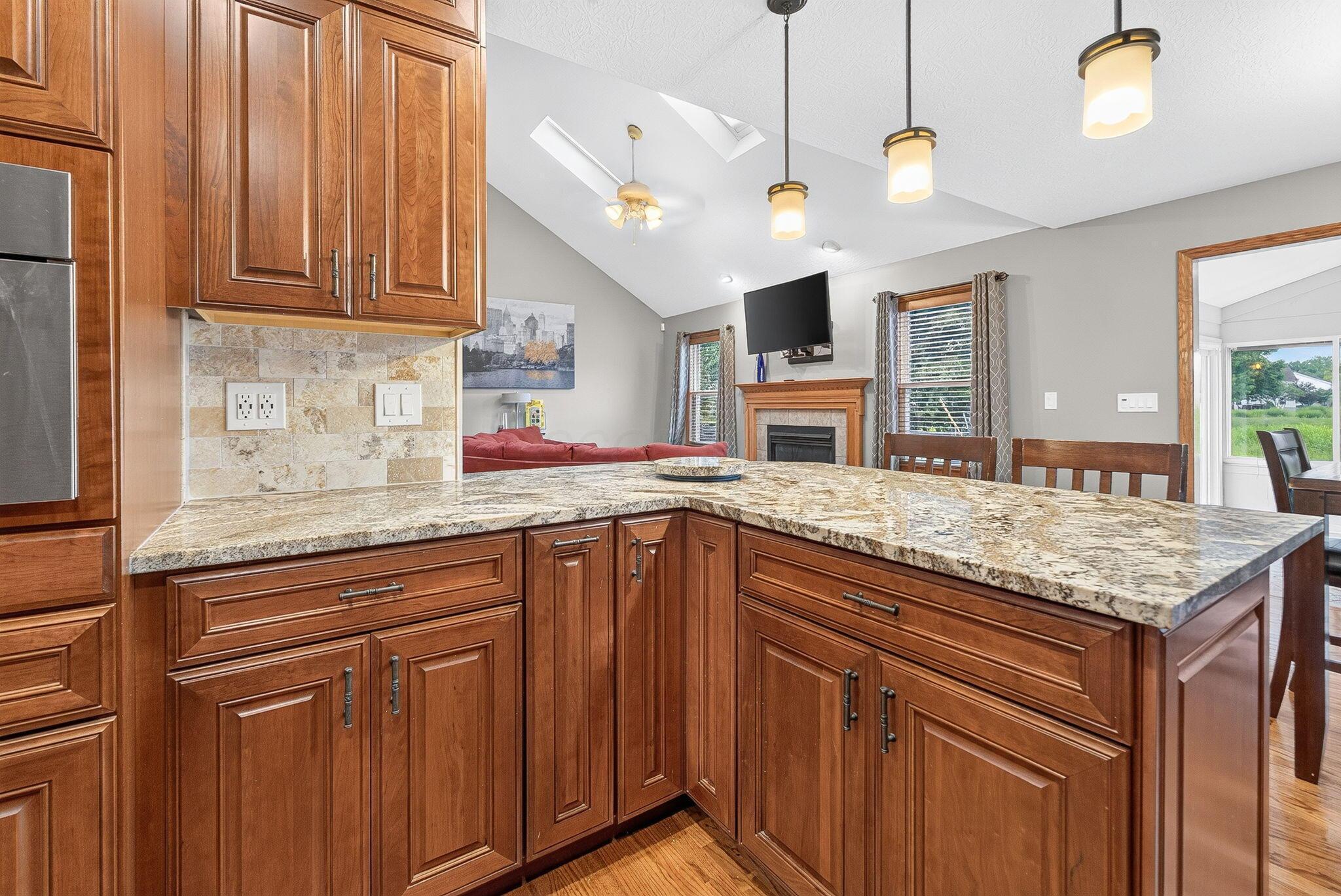 6655 Dietz Drive Property Photo 15