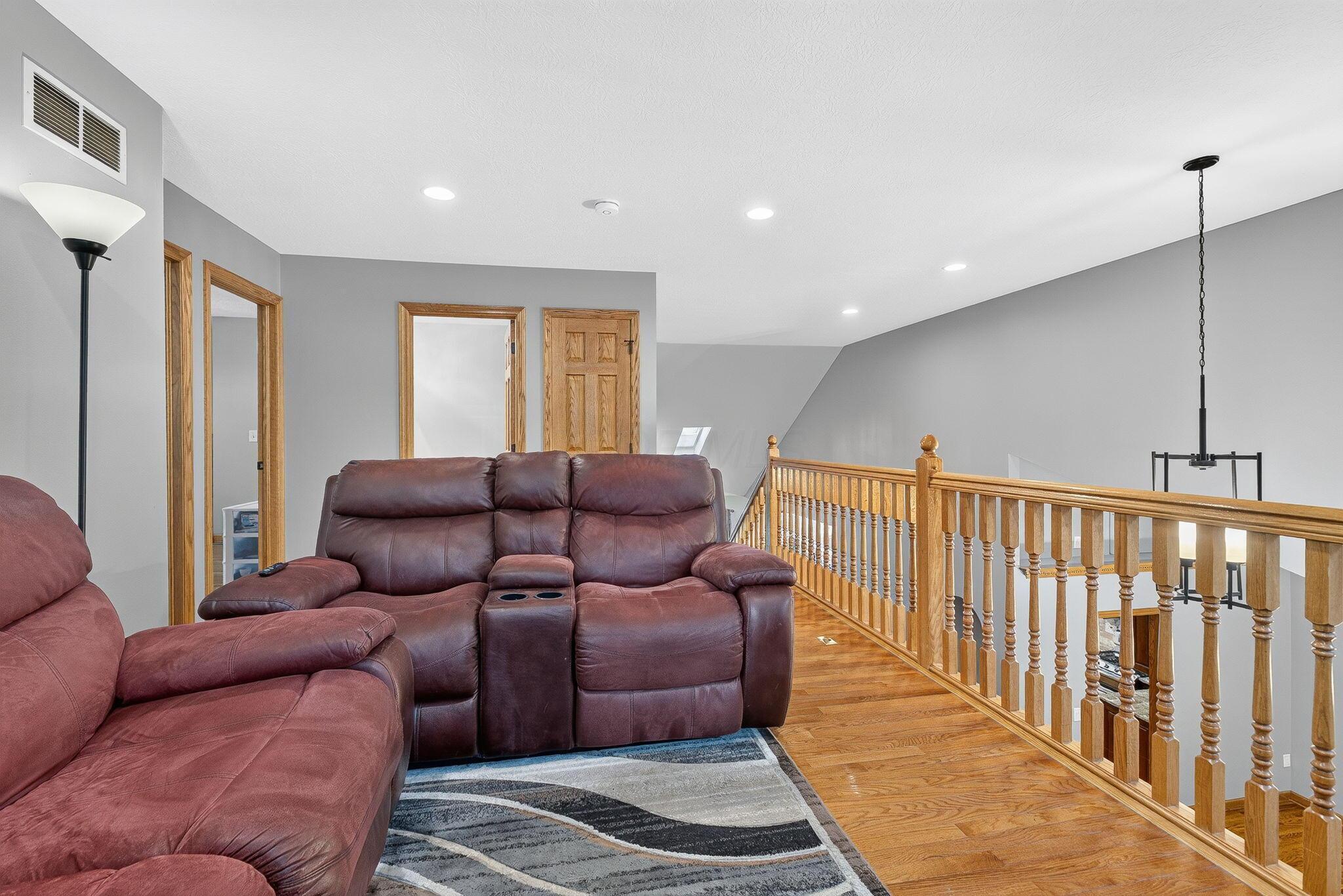 6655 Dietz Drive Property Photo 39