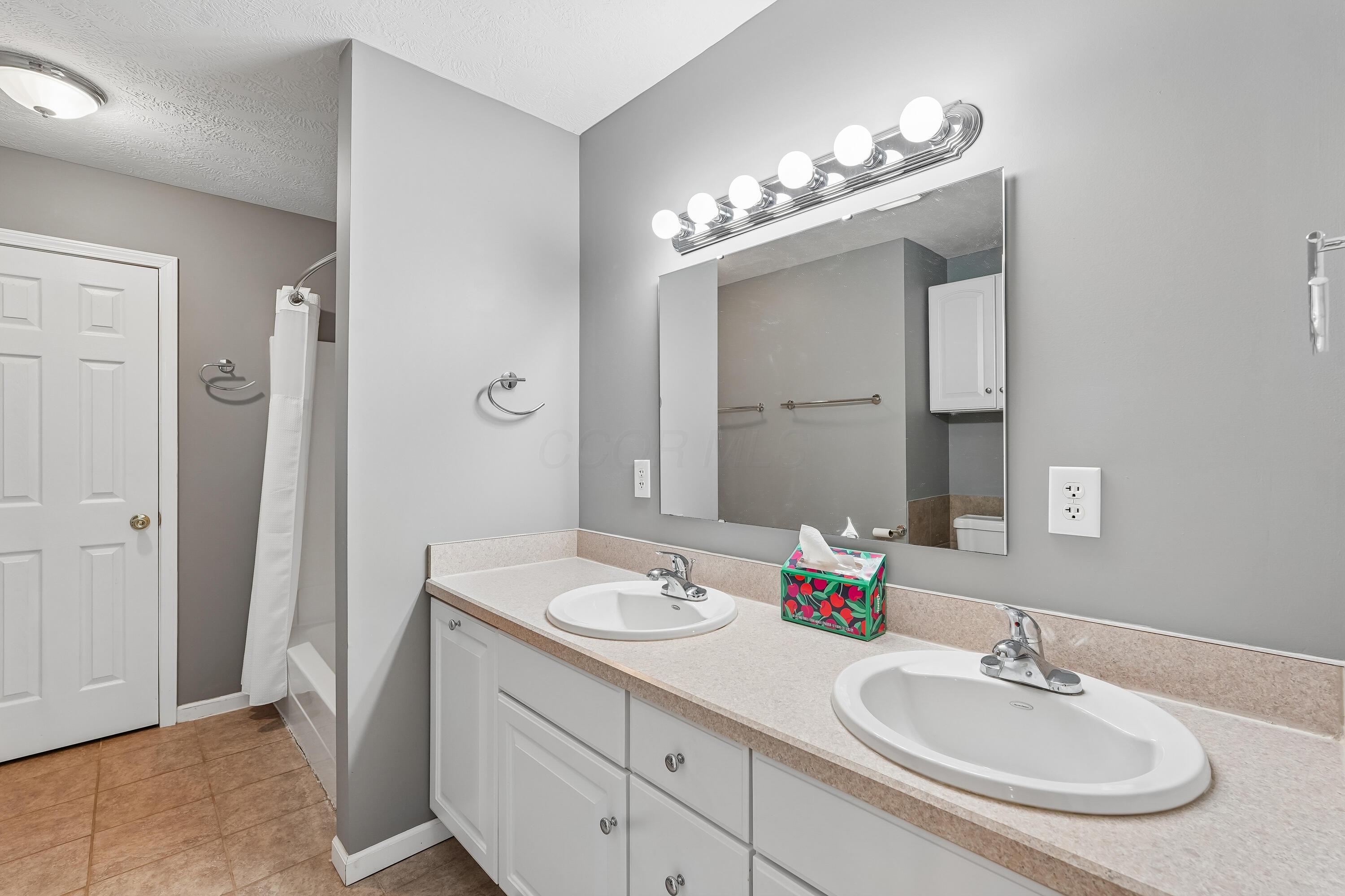 6400 Clark Road Property Photo 35