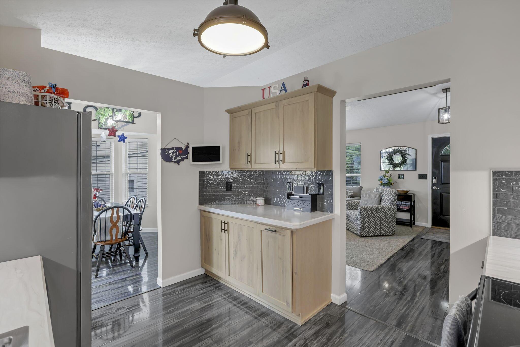 1688 Tecumseh Drive Property Photo 19